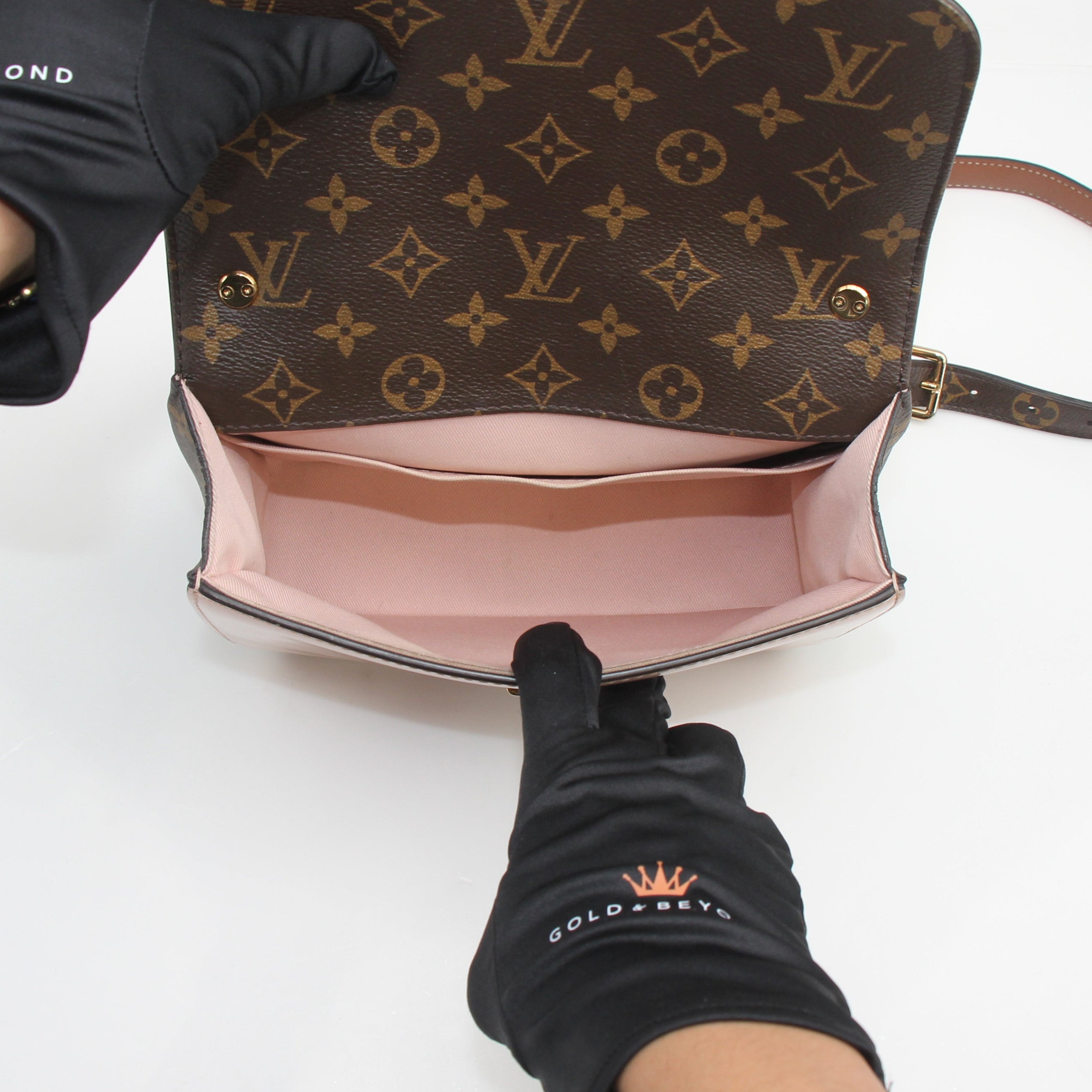 Louis Vuitton Cherrywood Ballerine Monogram Vernis Handbag