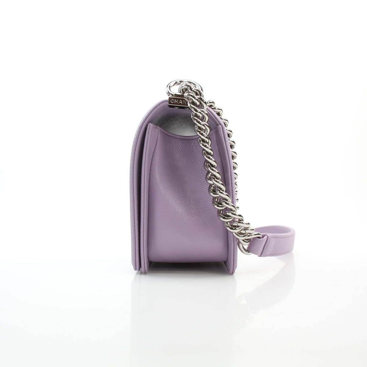 Lilac caviar leather medium Boy flap handbag with quilted design and chain strap