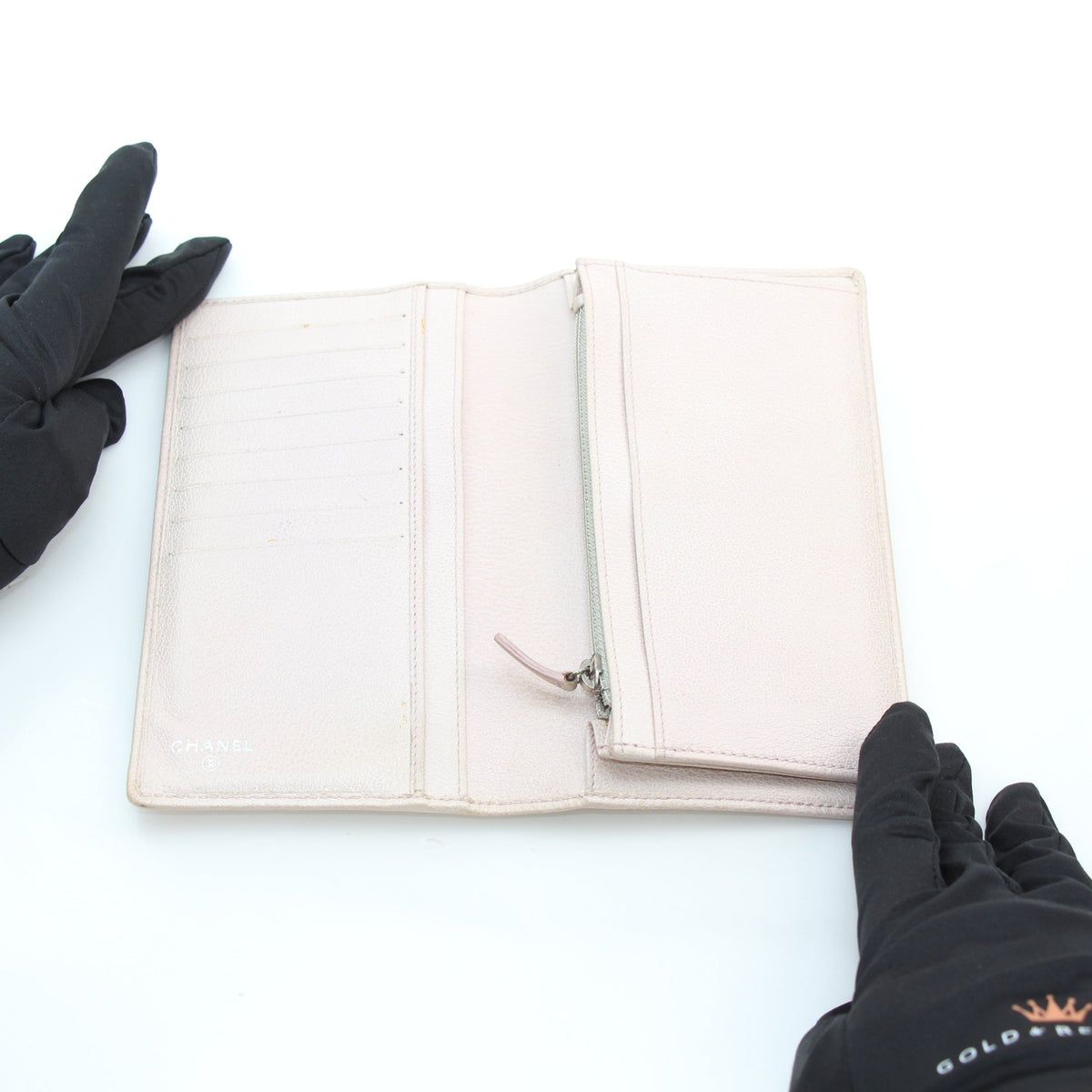 Light pink leather camellia yen wallet by Gold & Beyond