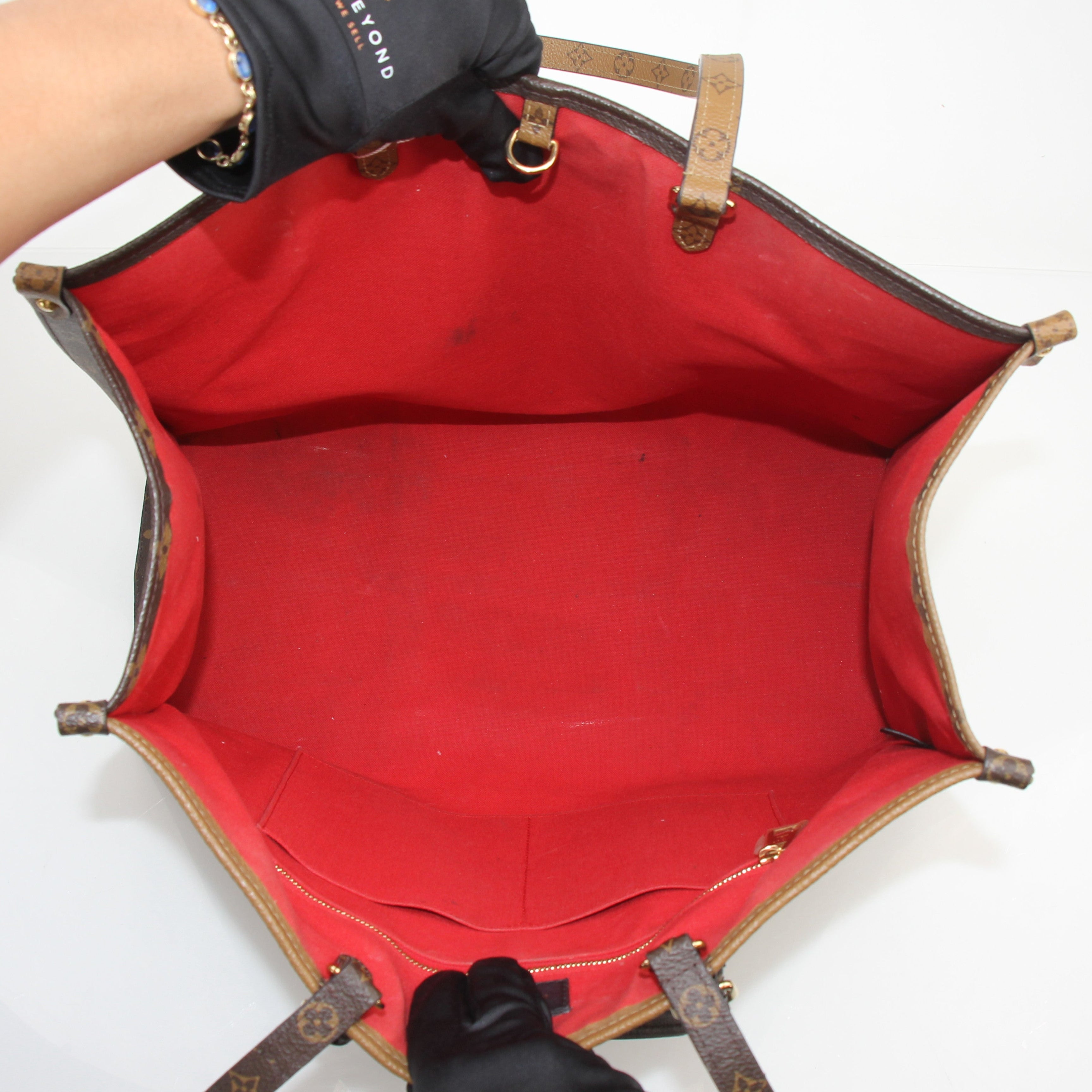 Louis Vuitton Reverse Monogram Giant OnTheGo GM Tote