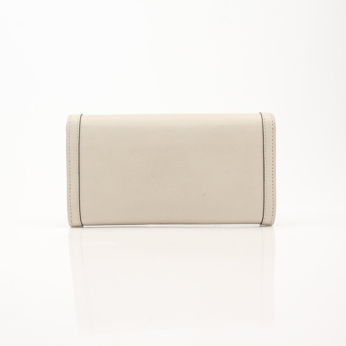 Gucci Diana Wallet by Gold & Beyond, showcasing a stylish leather wallet with gold accents and signature design details.