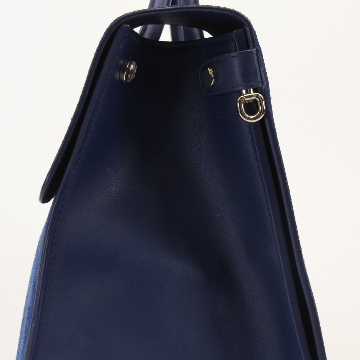 Gold & Beyond Dior "DiorEver" large top handle handbag with sleek design and structured silhouette.