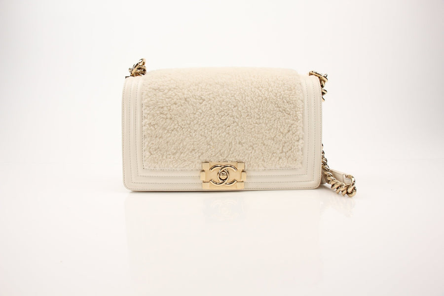 Chanel Medium Le Boy Shearling & Leather Shoulder Bag in Ivory