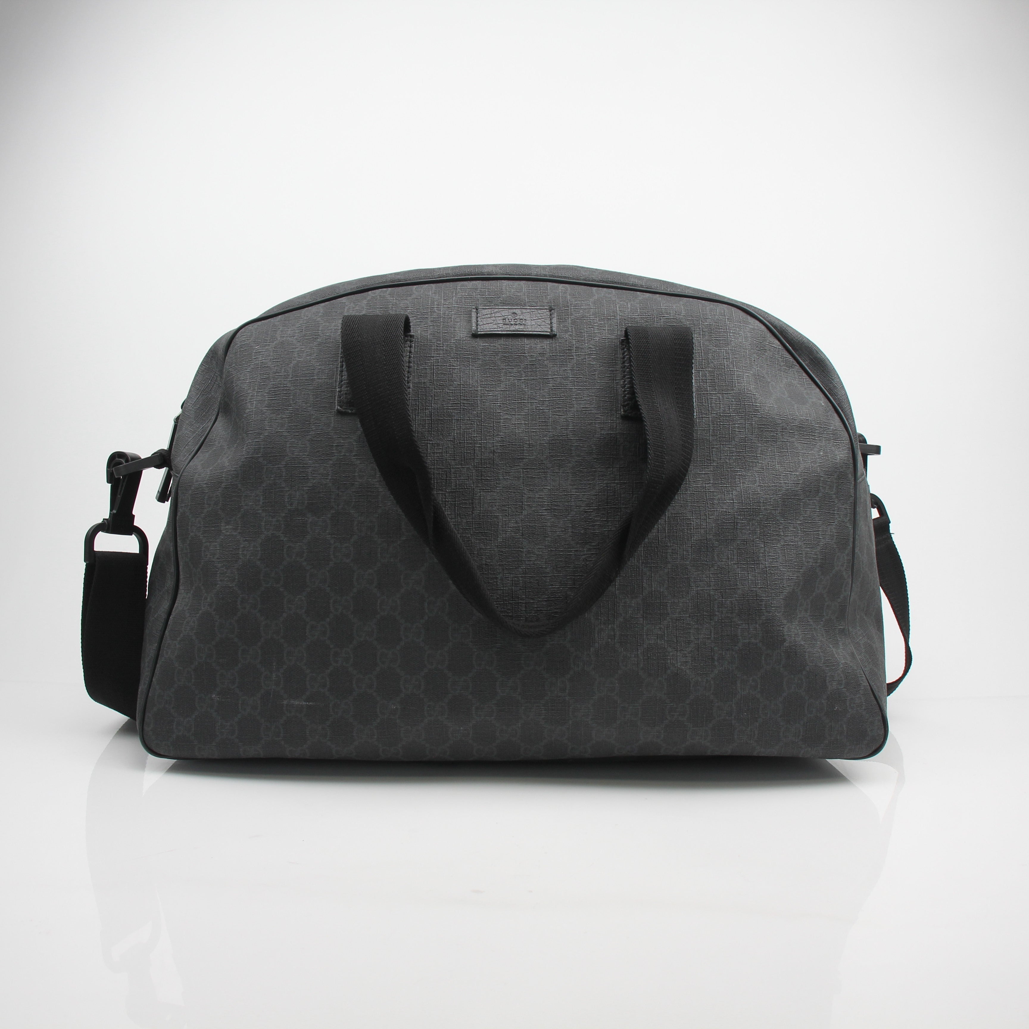 Gucci GG Supreme Weekender Bag