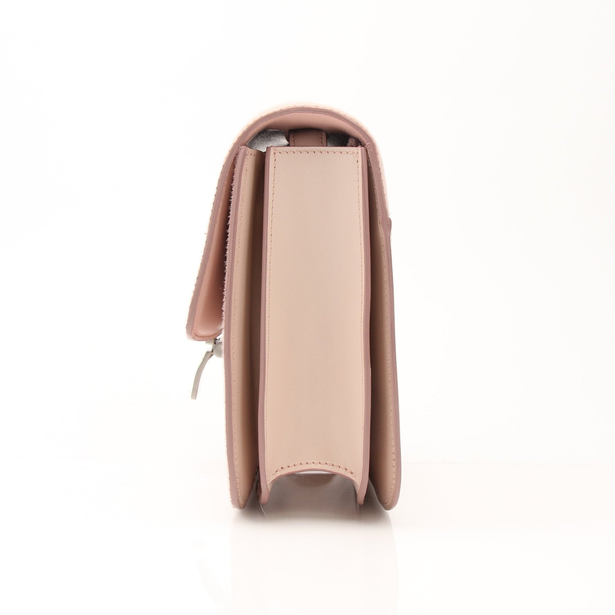 Gold & Beyond Celine Clasp Classic Shoulder Bag handbag with gold clasp, stylish leather design, and adjustable shoulder strap.