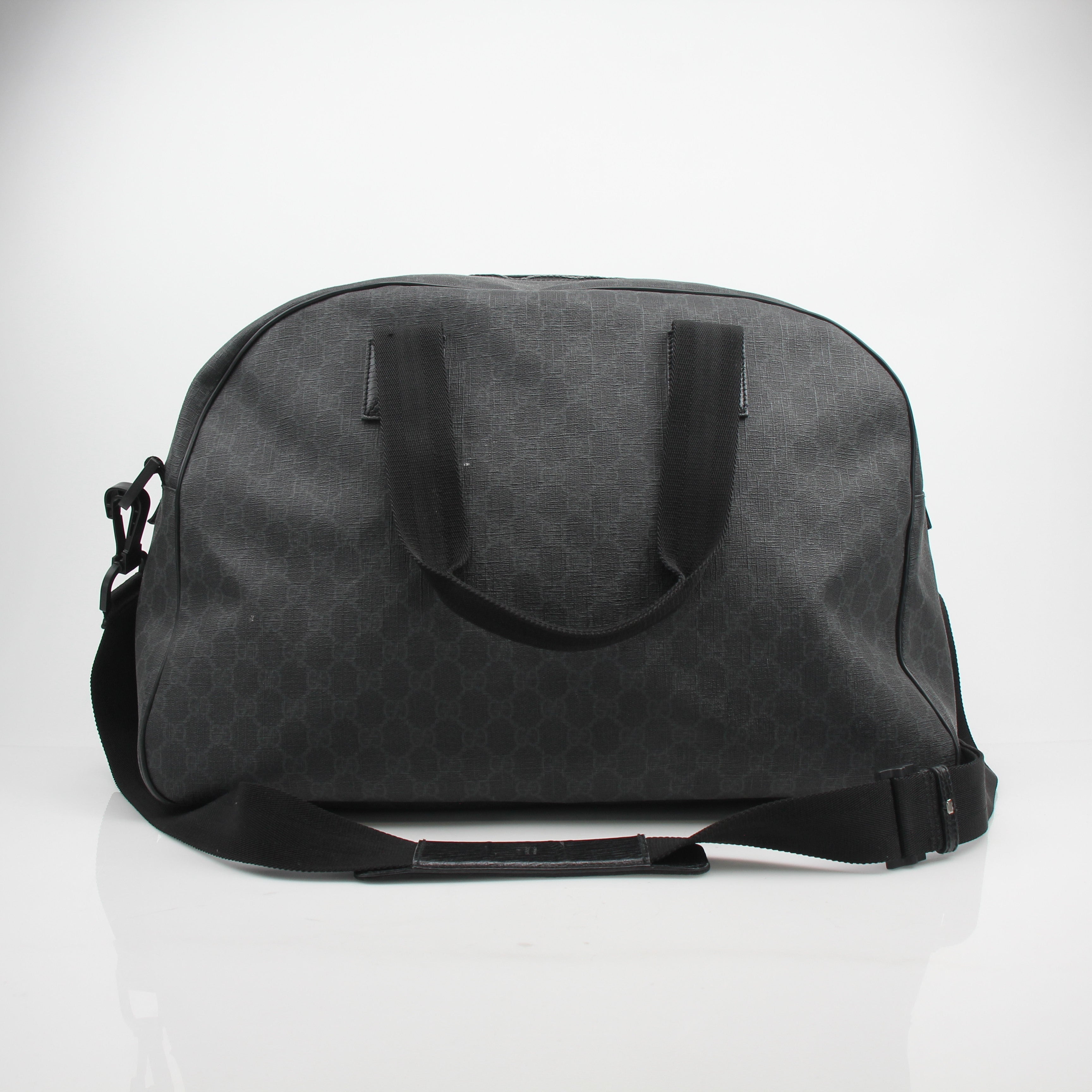 Gucci GG Supreme Weekender Bag