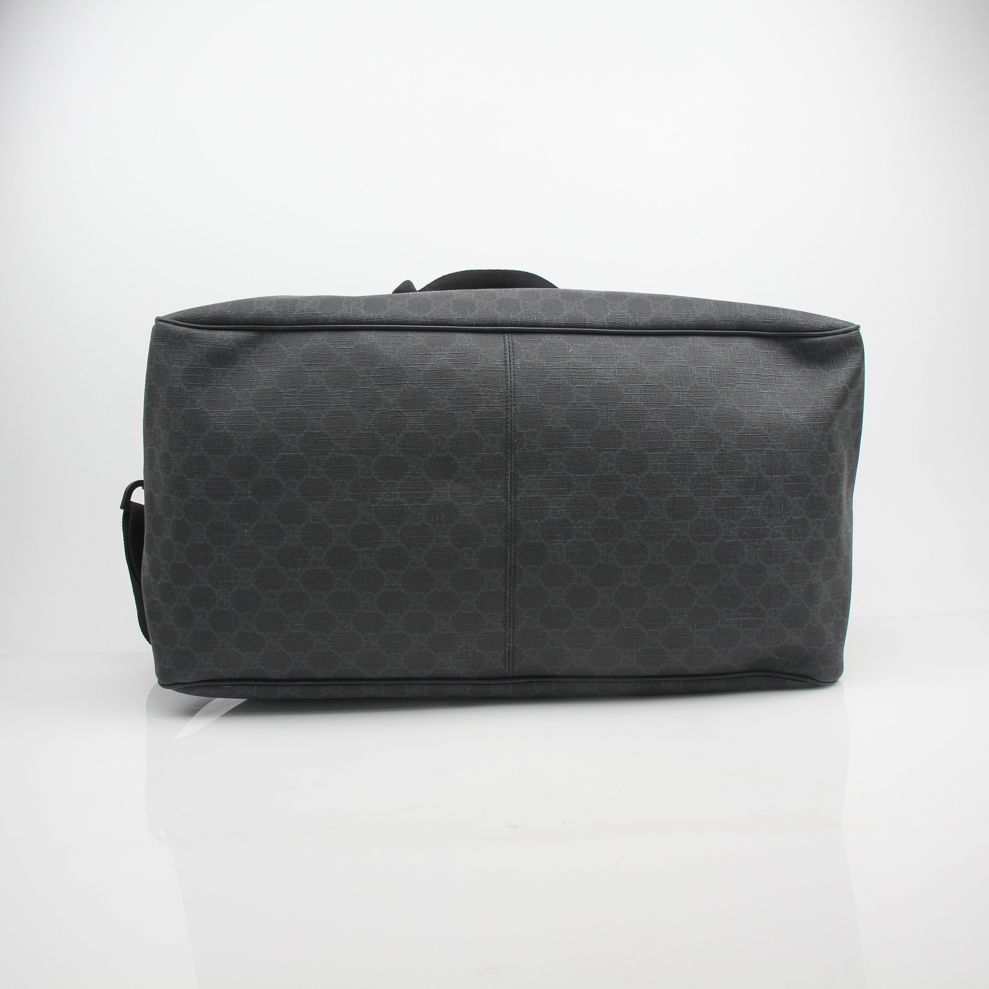 Gucci GG Supreme Weekender Bag