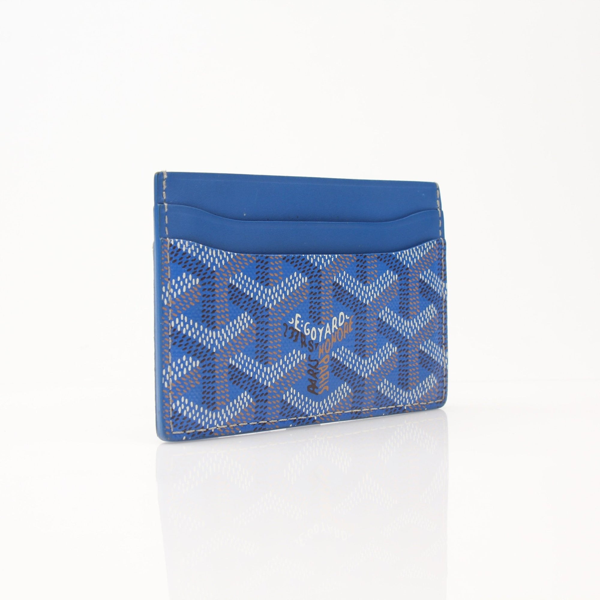Gold & Beyond Goyard Saint Sulpice card holder showing multiple card slots and classic Goyard pattern in leather.