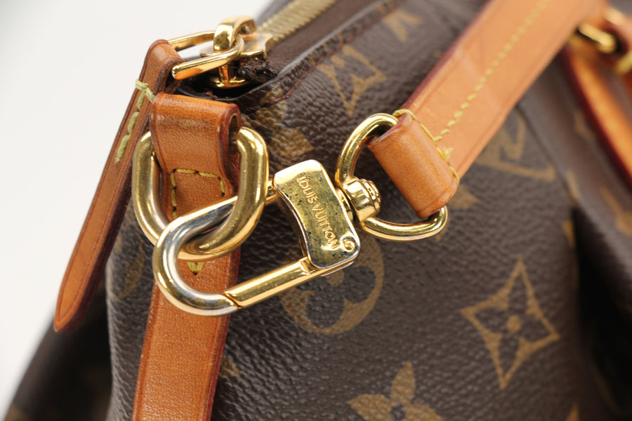 Louis Vuitton Turenne MB3147 Monogram Bag
