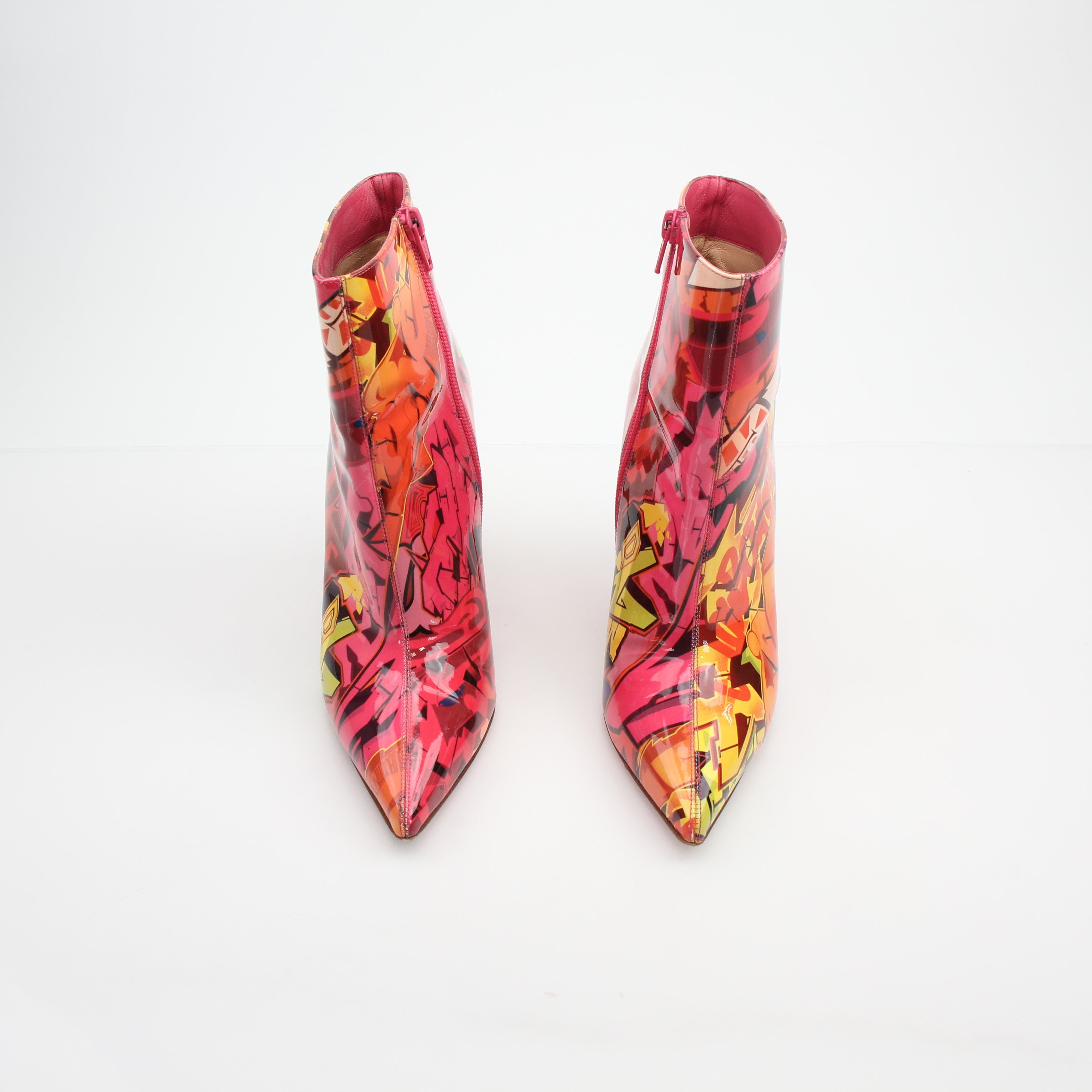 Christian Louboutin Metrograf So Kate Booty 100 Ankle Boots