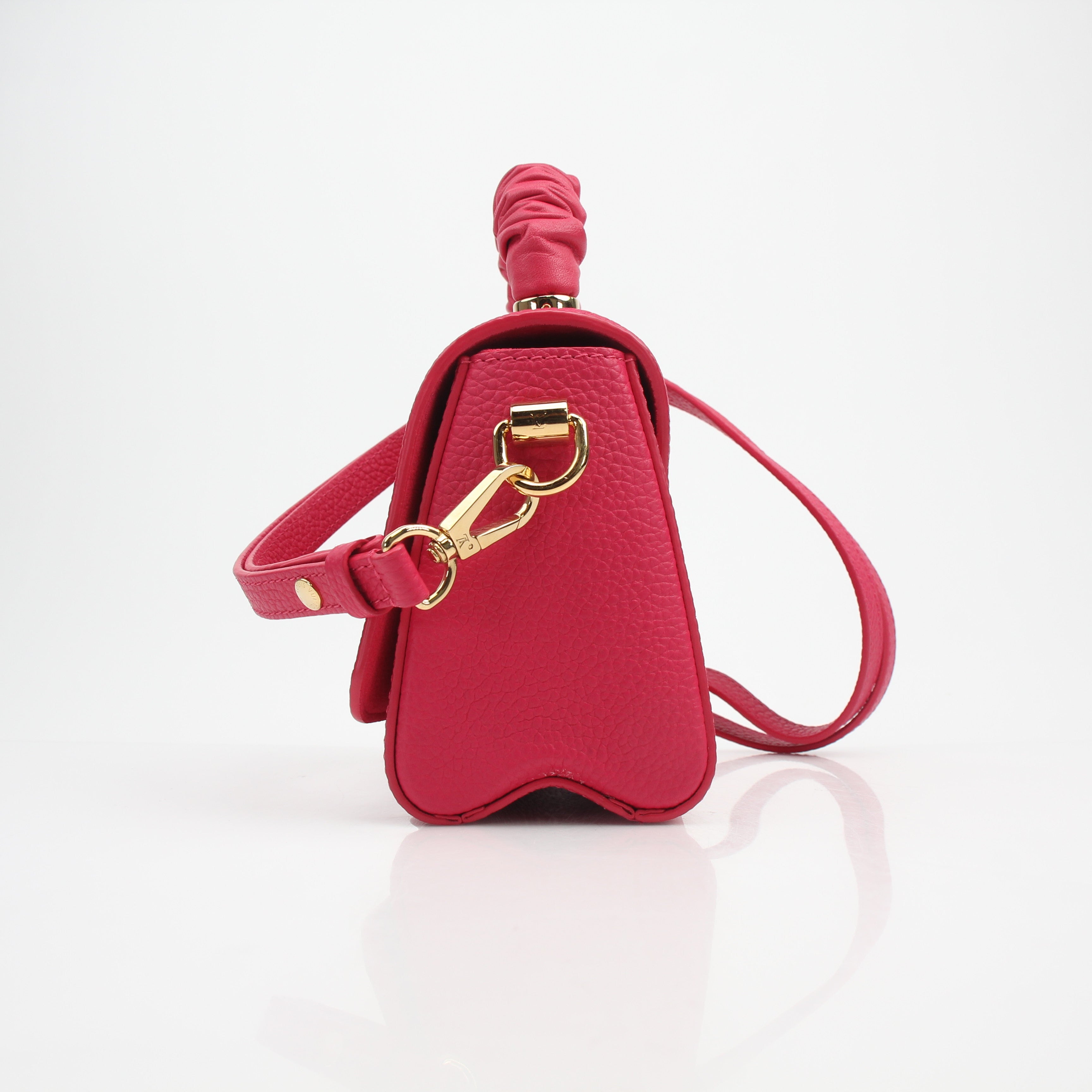 Louis Vuitton Twist One Handle PM in Pondichéry Pink Taurillon Leather