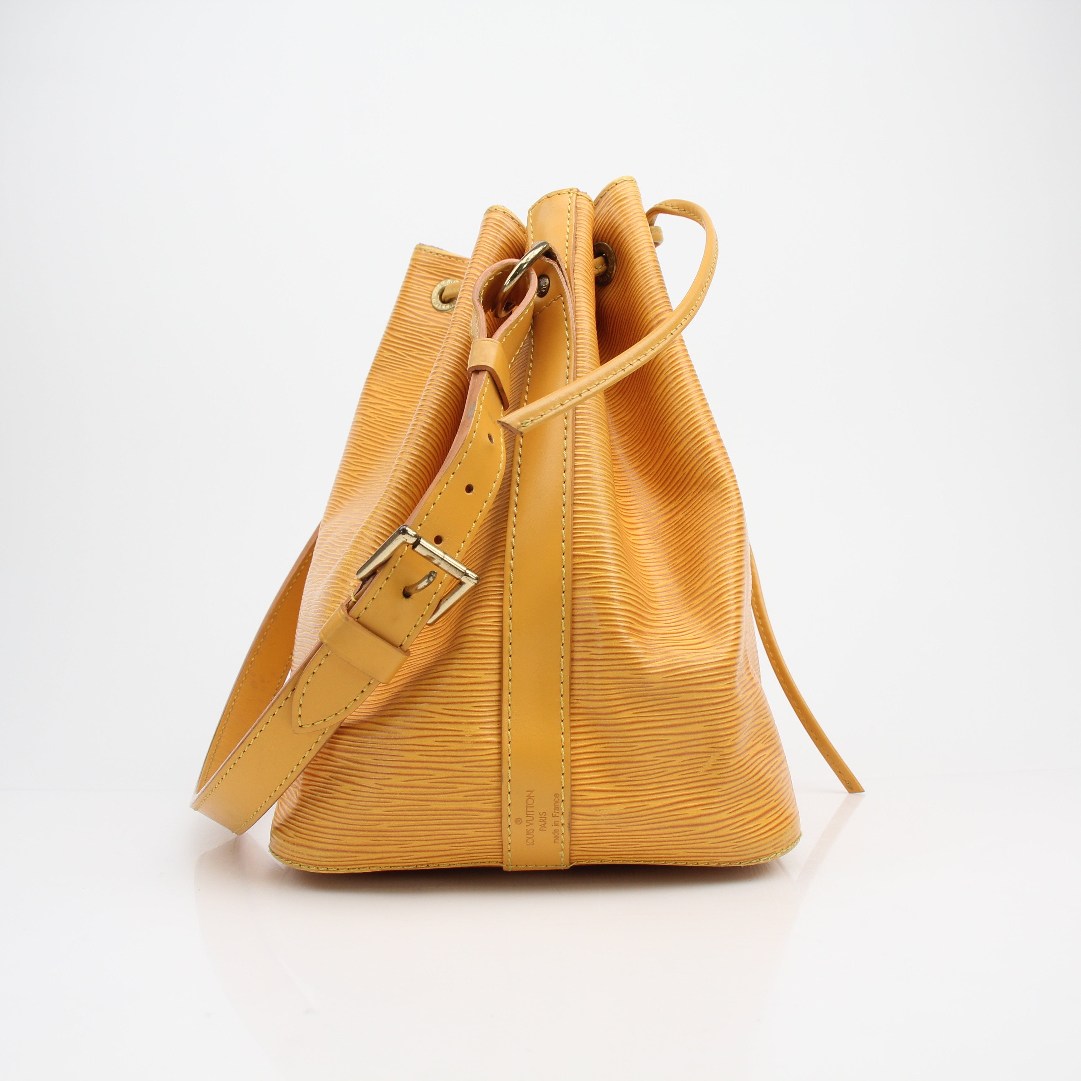 Louis Vuitton Noé GM Yellow Epi Leather Bucket Bag