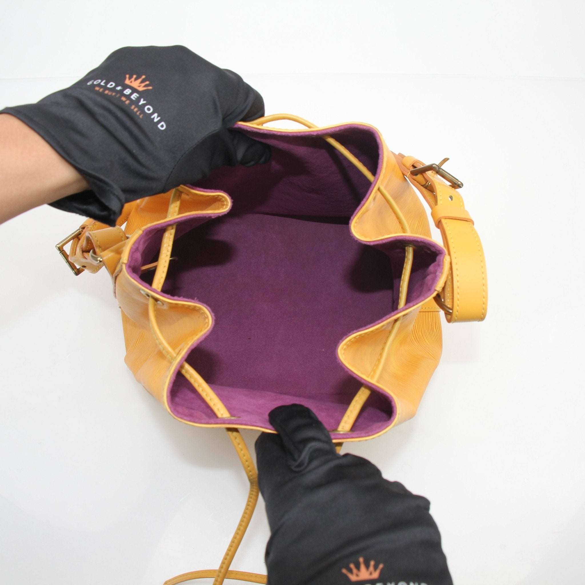 Louis Vuitton Noé GM Yellow Epi Leather Bucket Bag