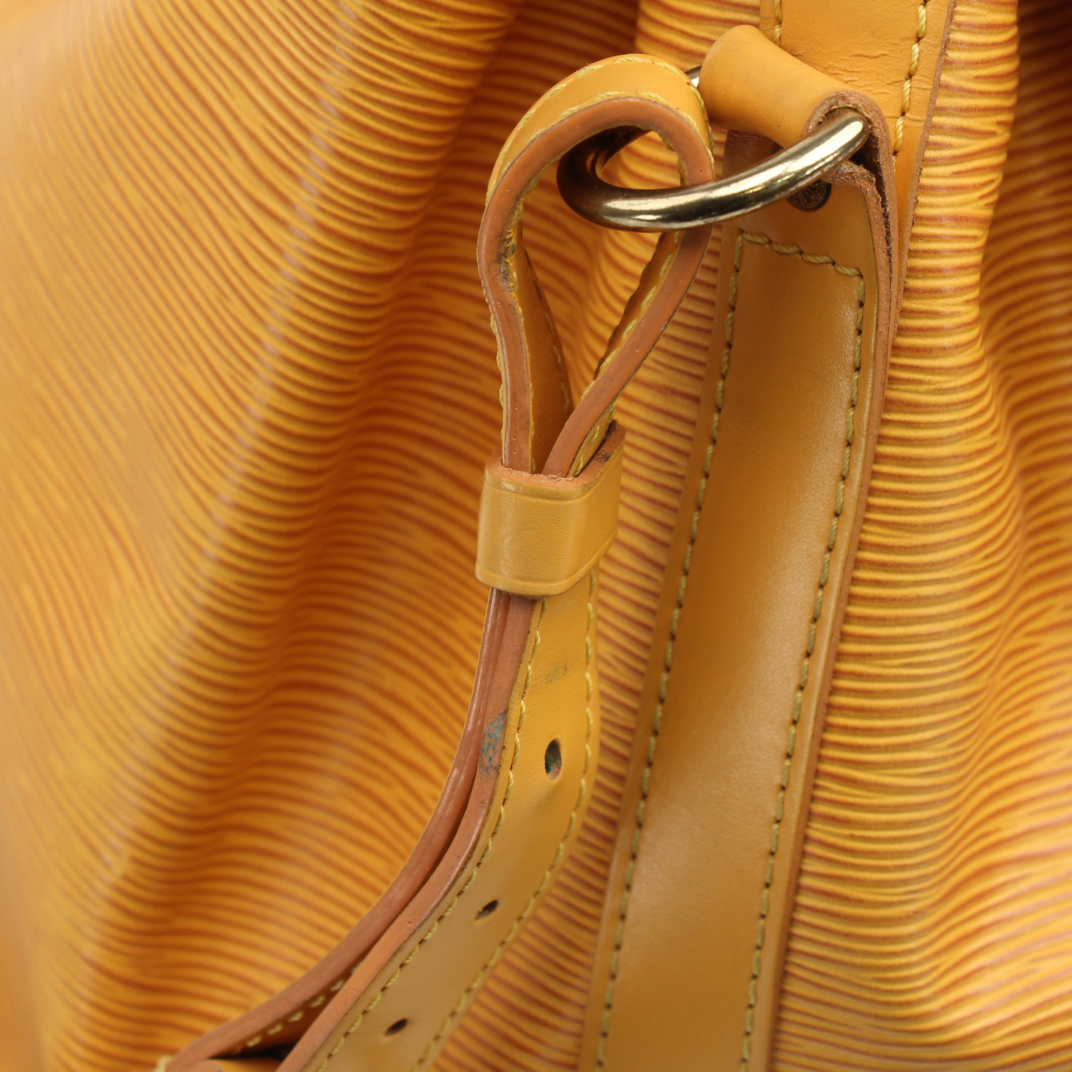 Louis Vuitton Noé GM Yellow Epi Leather Bucket Bag