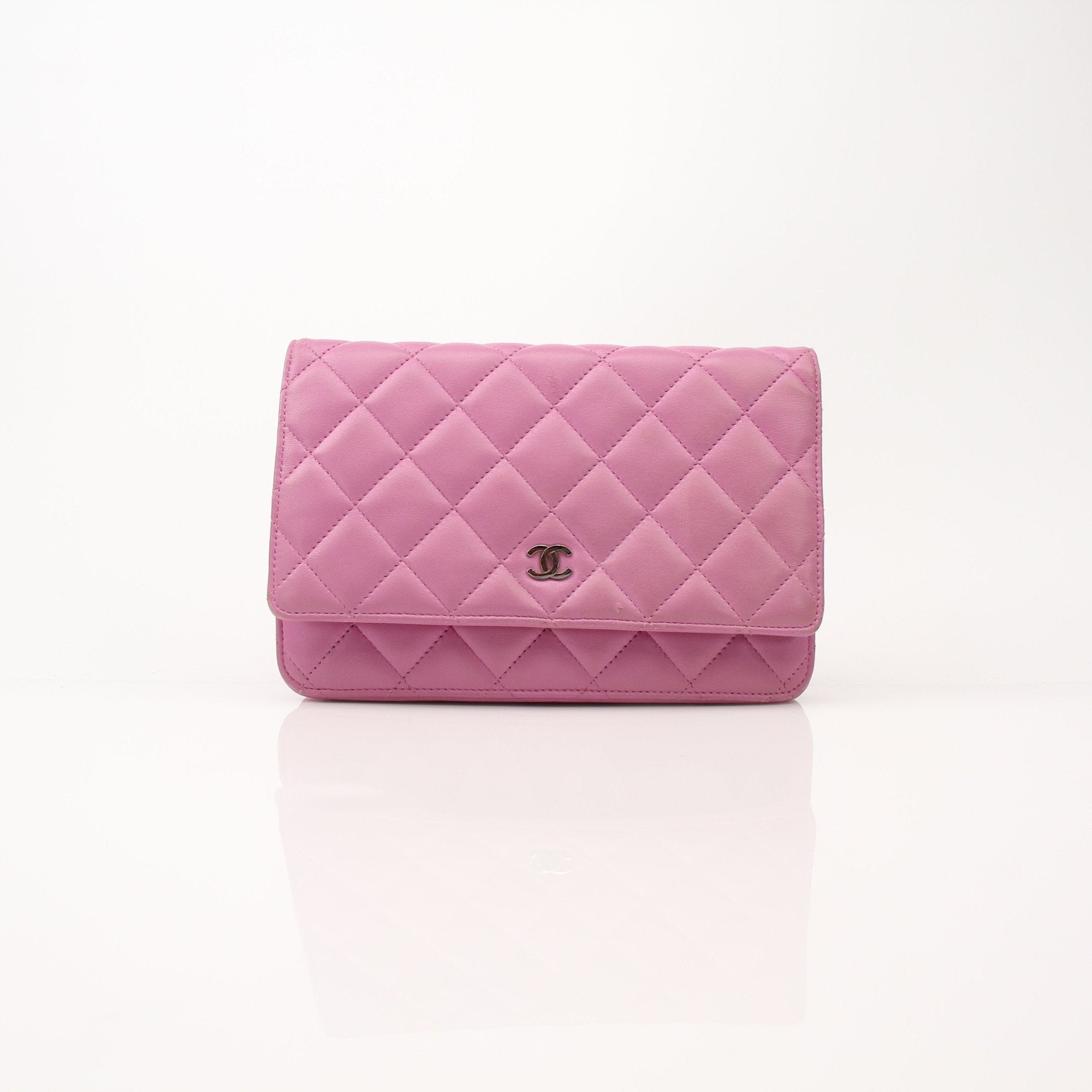 Light purple Chanel wallet on chain by Gold & Beyond, featuring a sleek wallet design with chain strap and elegant details.