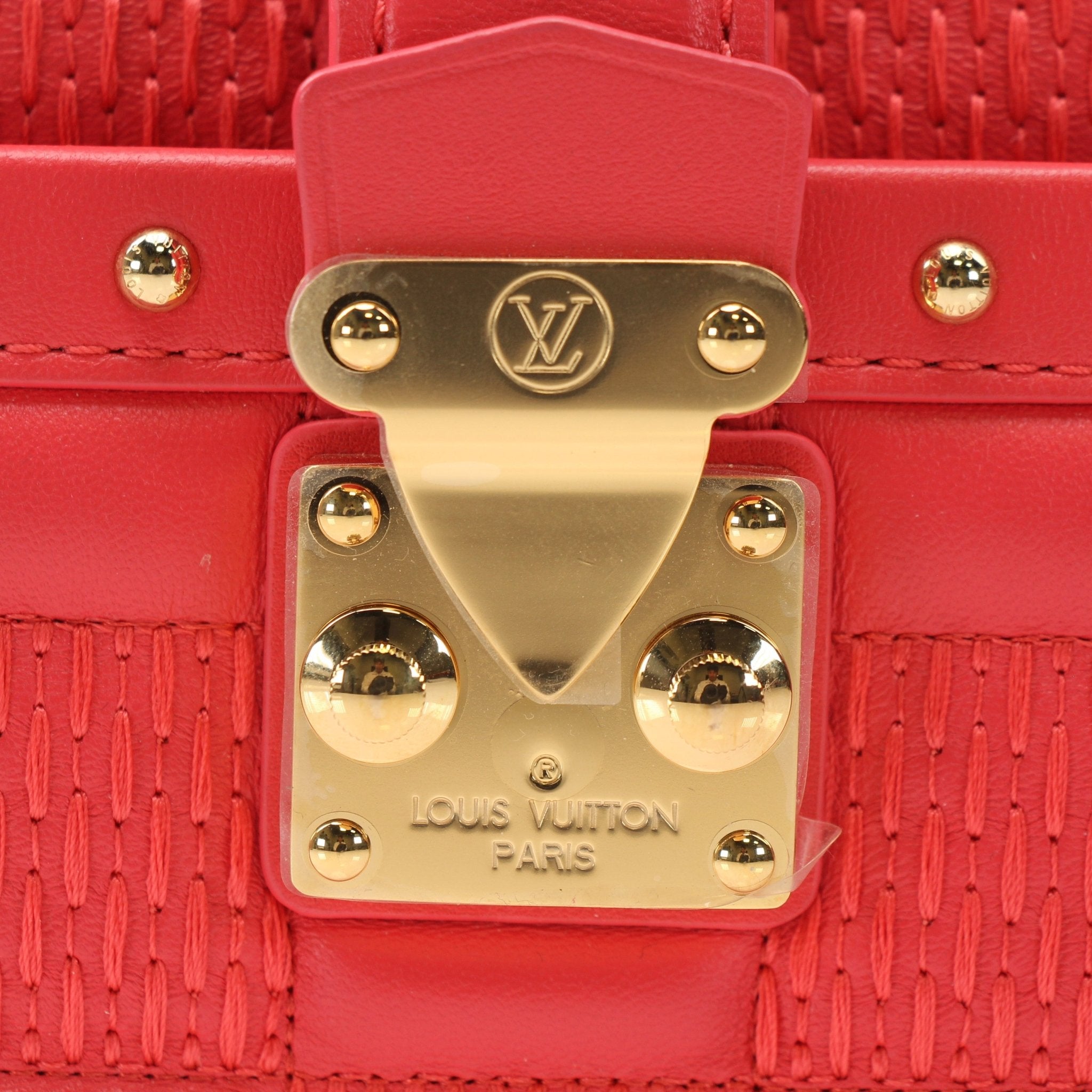 Louis Vuitton Pochette Troca PM handbag by Gold & Beyond, showcasing the classic monogram canvas and gold-tone hardware.