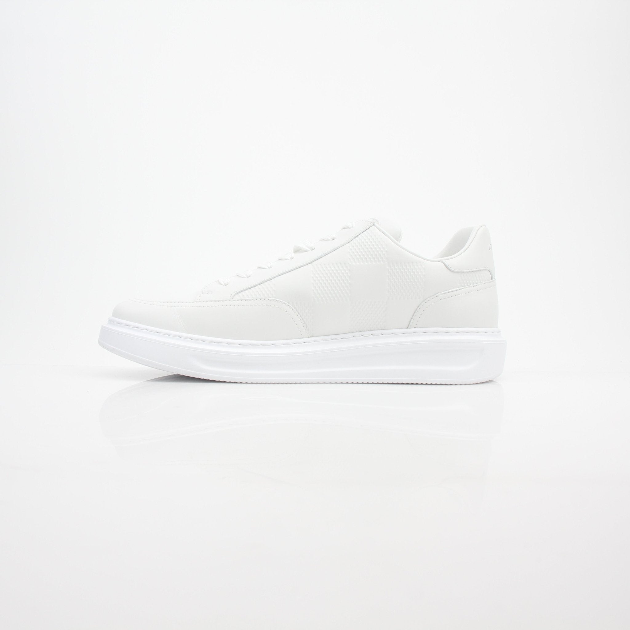 Louis Vuitton Men’s Beverly Hills Damier Leather Sneakers
