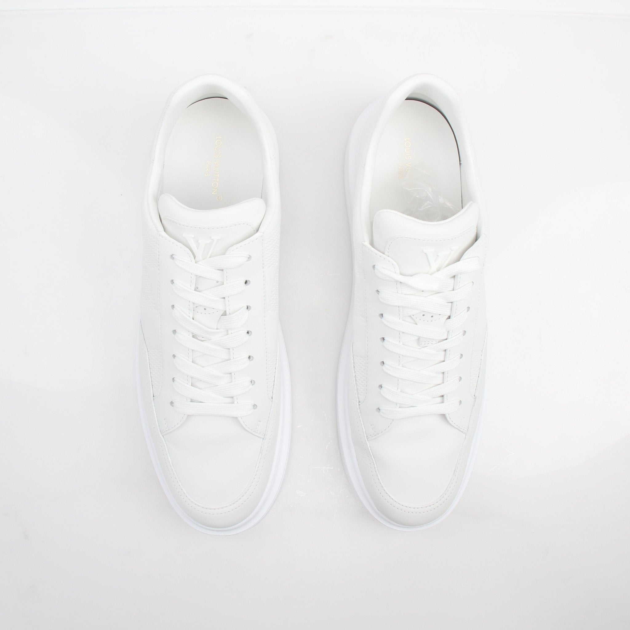 Louis Vuitton men's Beverly Hills Damier leather sneakers with gold accents, featuring stylish design and premium craftsmanship.
