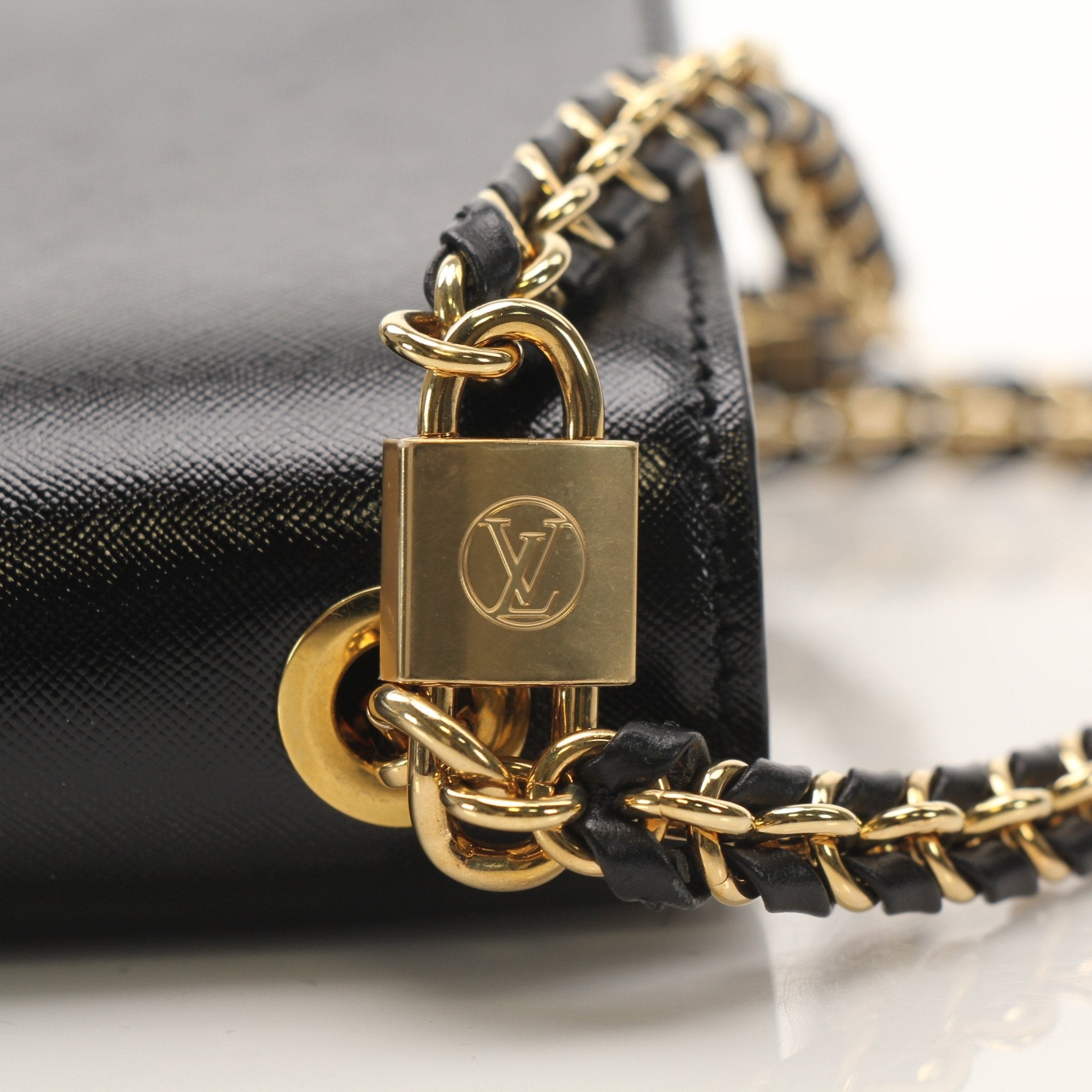 .jpg
