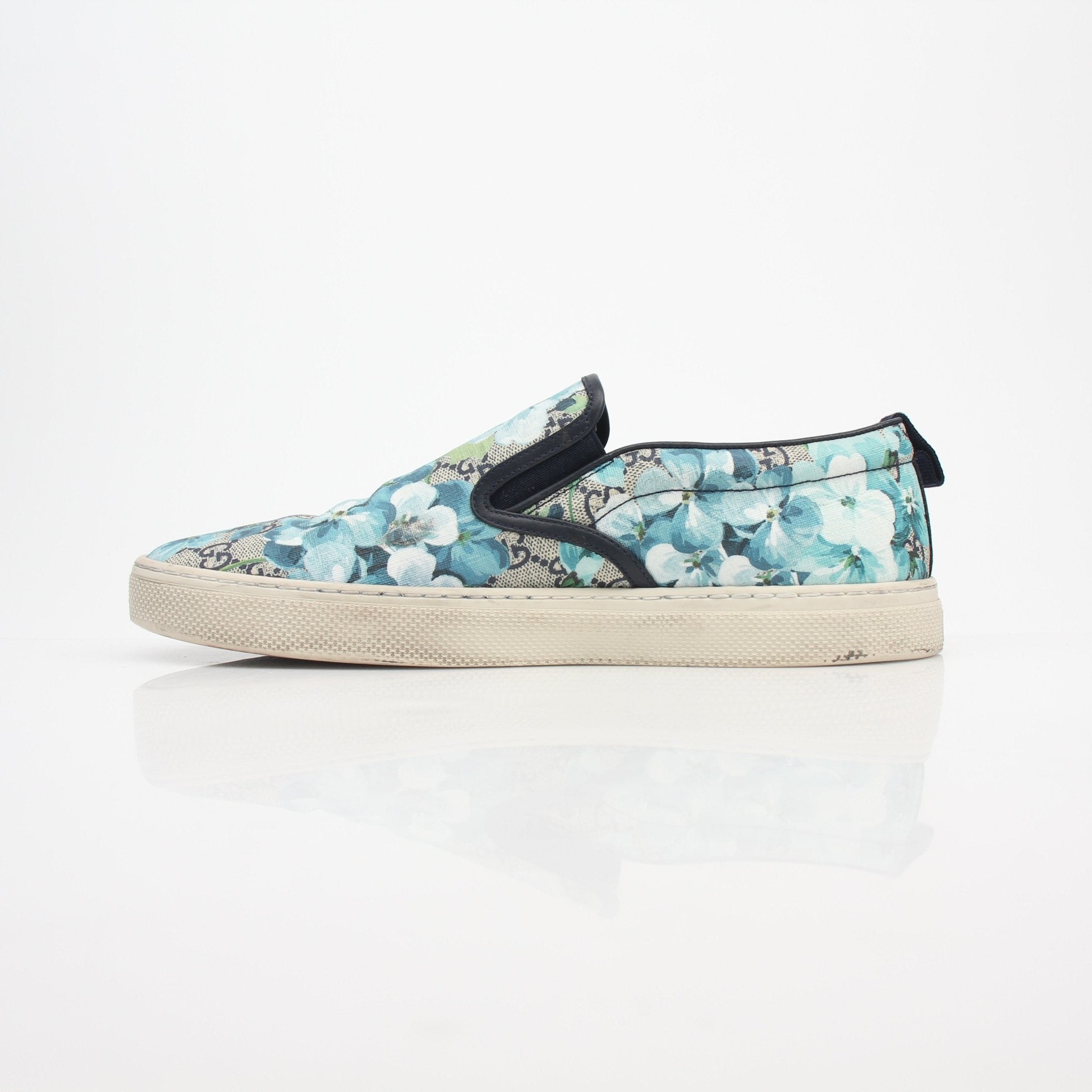 Gucci Blue Blooms GG Supreme Slip-On Sneakers