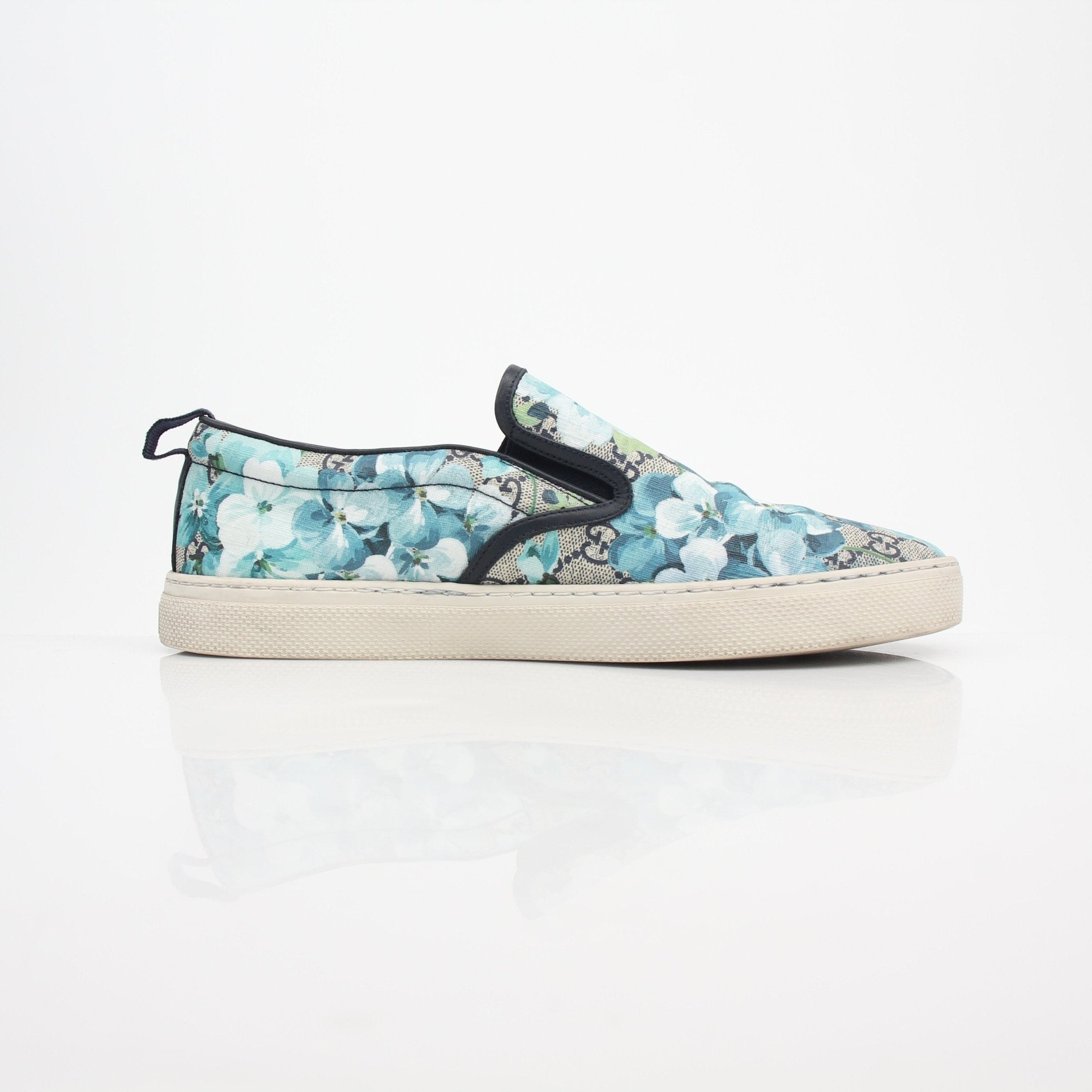 Gucci Blue Blooms GG Supreme Slip-On Sneakers