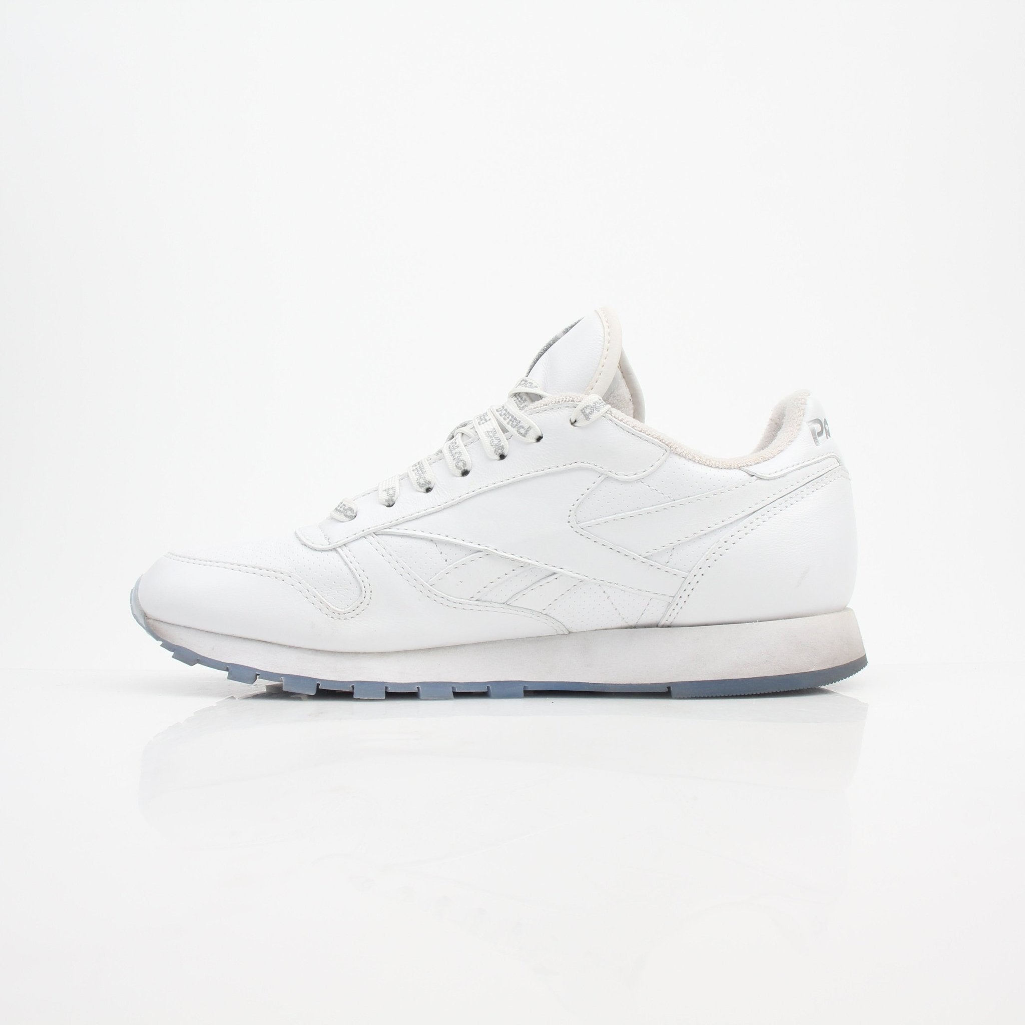 Reebok x Palace White Classic Leather Low-Top Sneakers