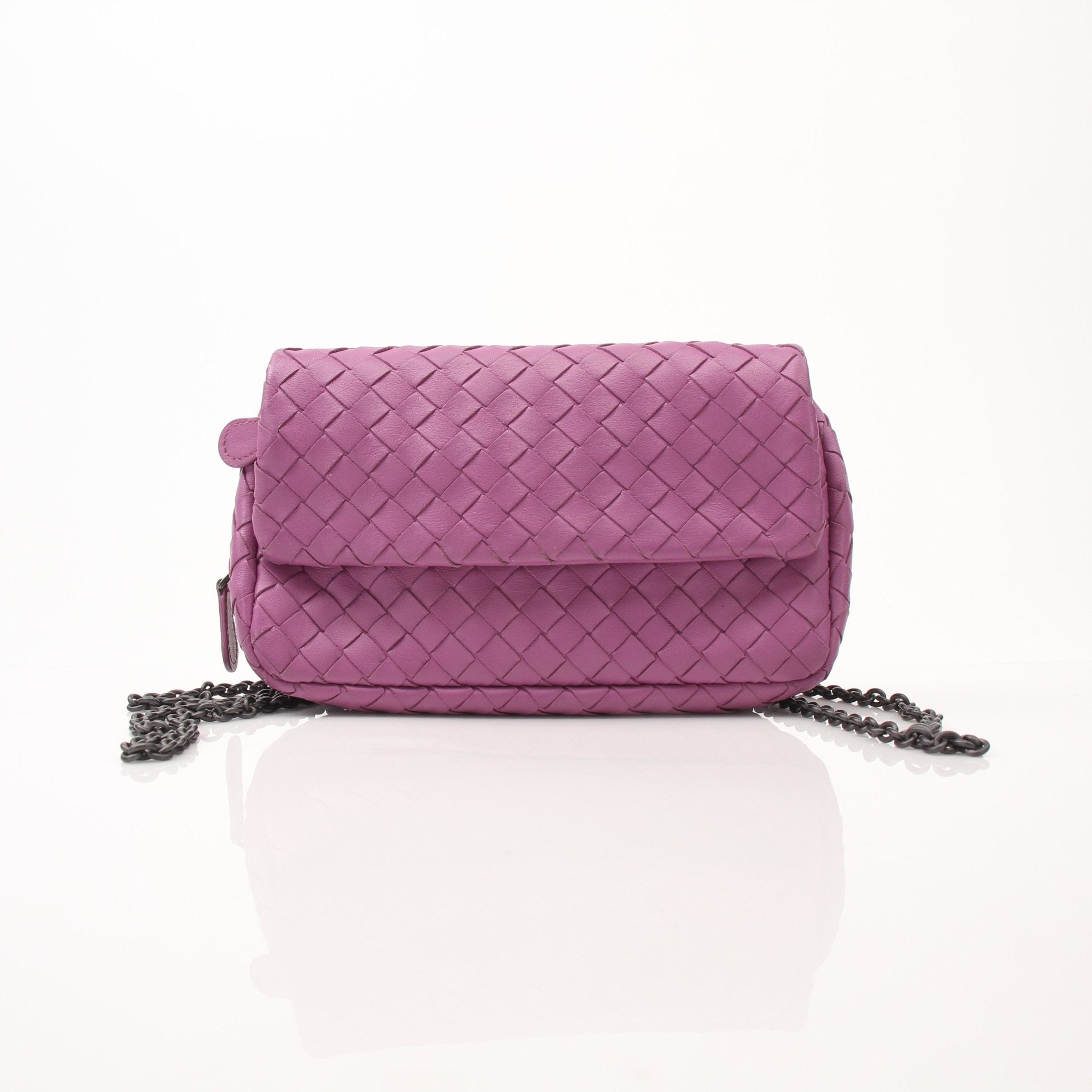 Gold & Beyond Bottega Veneta expandable chain flap handbag with leather and metal details, stylish and versatile accessory.