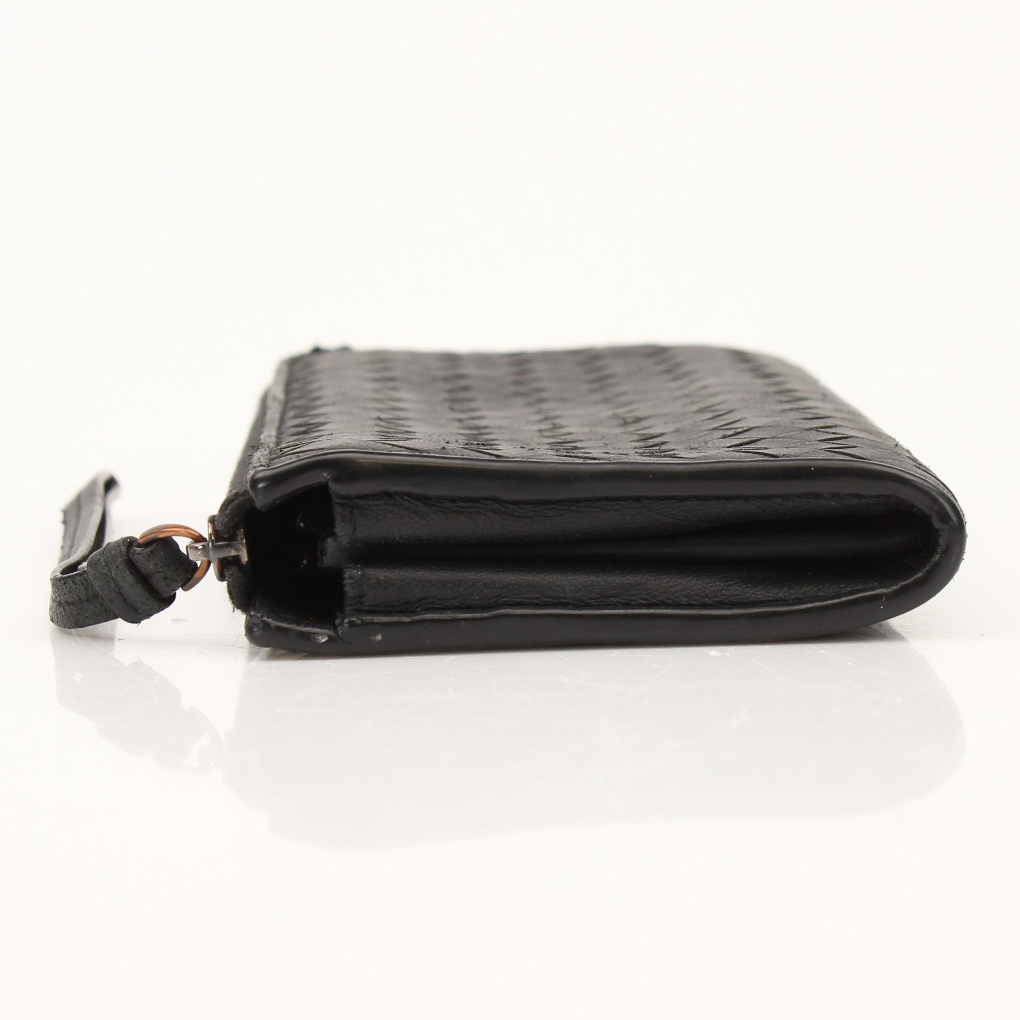 Bottega Veneta Nero Intrecciato leather wallet with woven design, featuring a sleek, compact style for men.