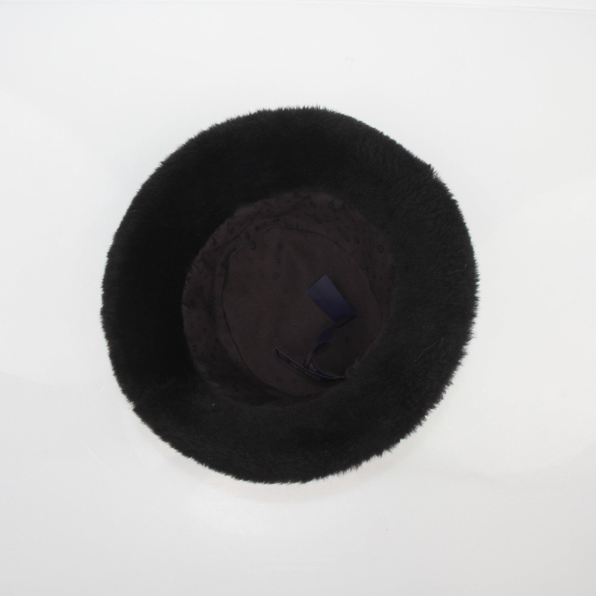 Louis Vuitton Chocolate LV Cloud Shearling Bucket Hat, luxury accessories with soft shearling and iconic LV branding.