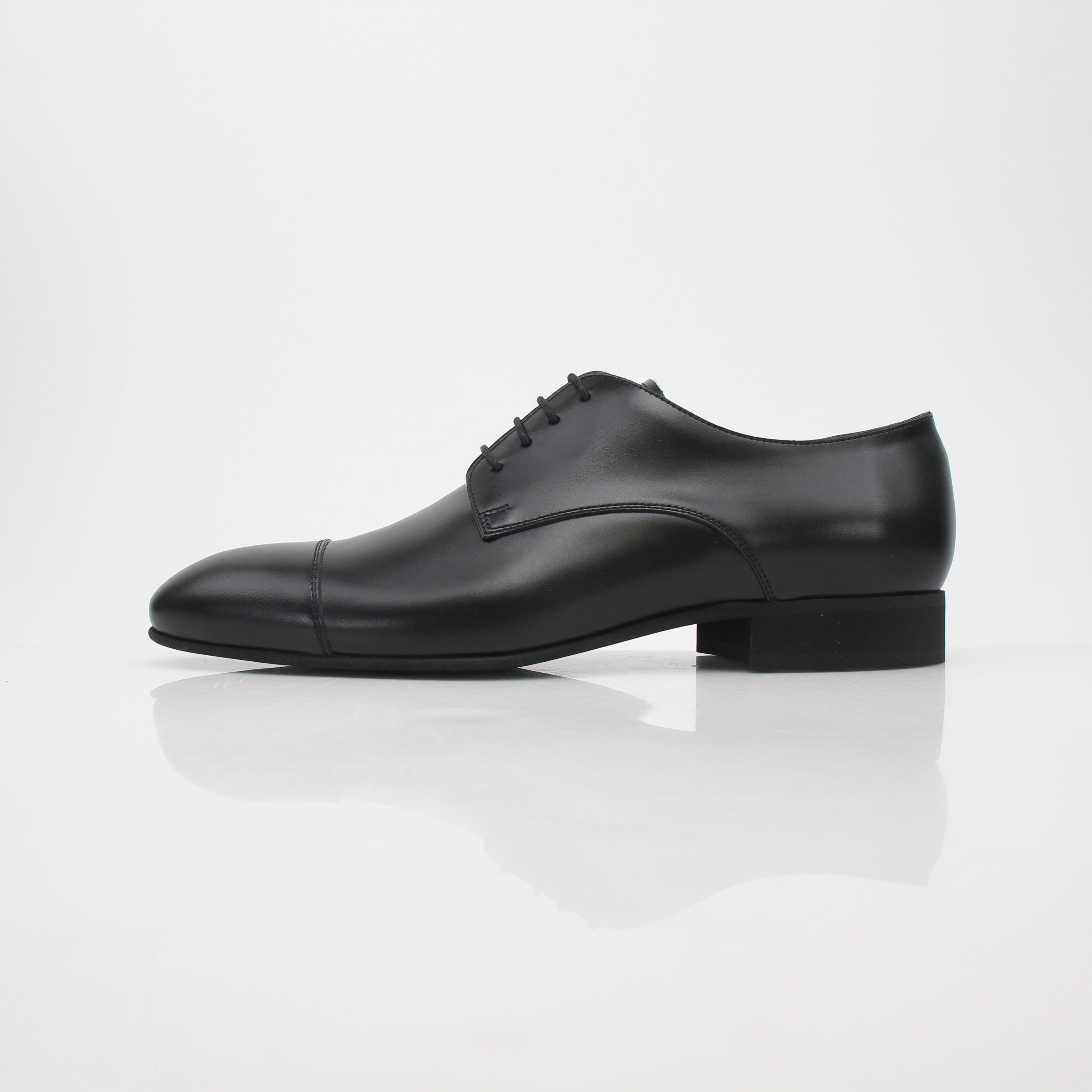 Chanel Uniform Black Leather Cap-Toe Derby Shoes