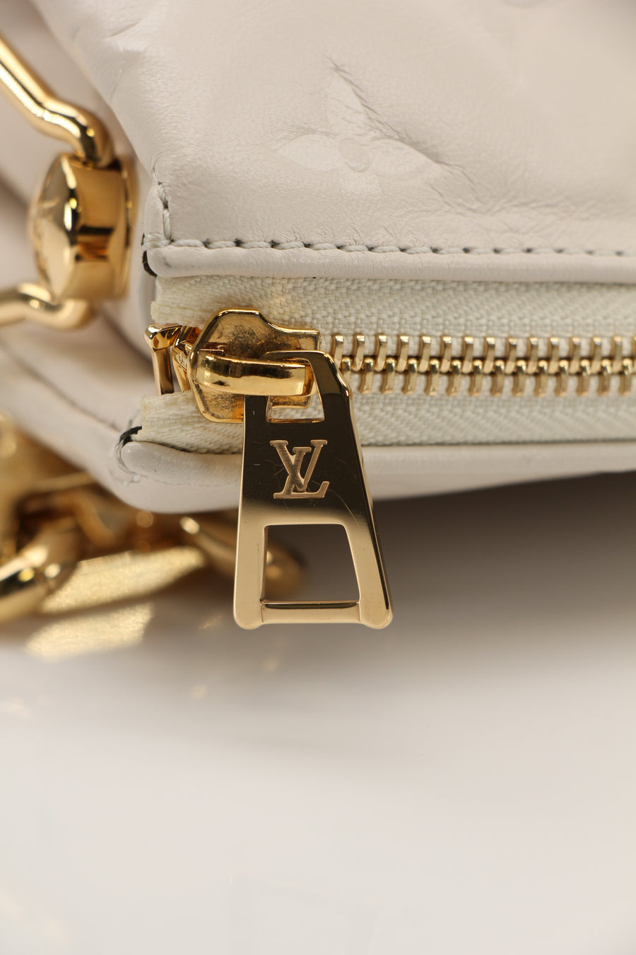 Louis Vuitton Coussin PM in White – Effortless Elegance, Modern Edge
