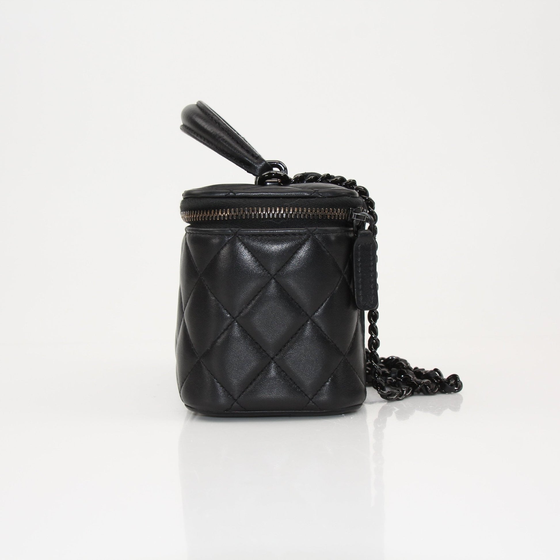 Gold & Beyond Chanel Vanity Bag, travel bag with elegant design and spacious interior, perfect for organizing cosmetics and accessories.