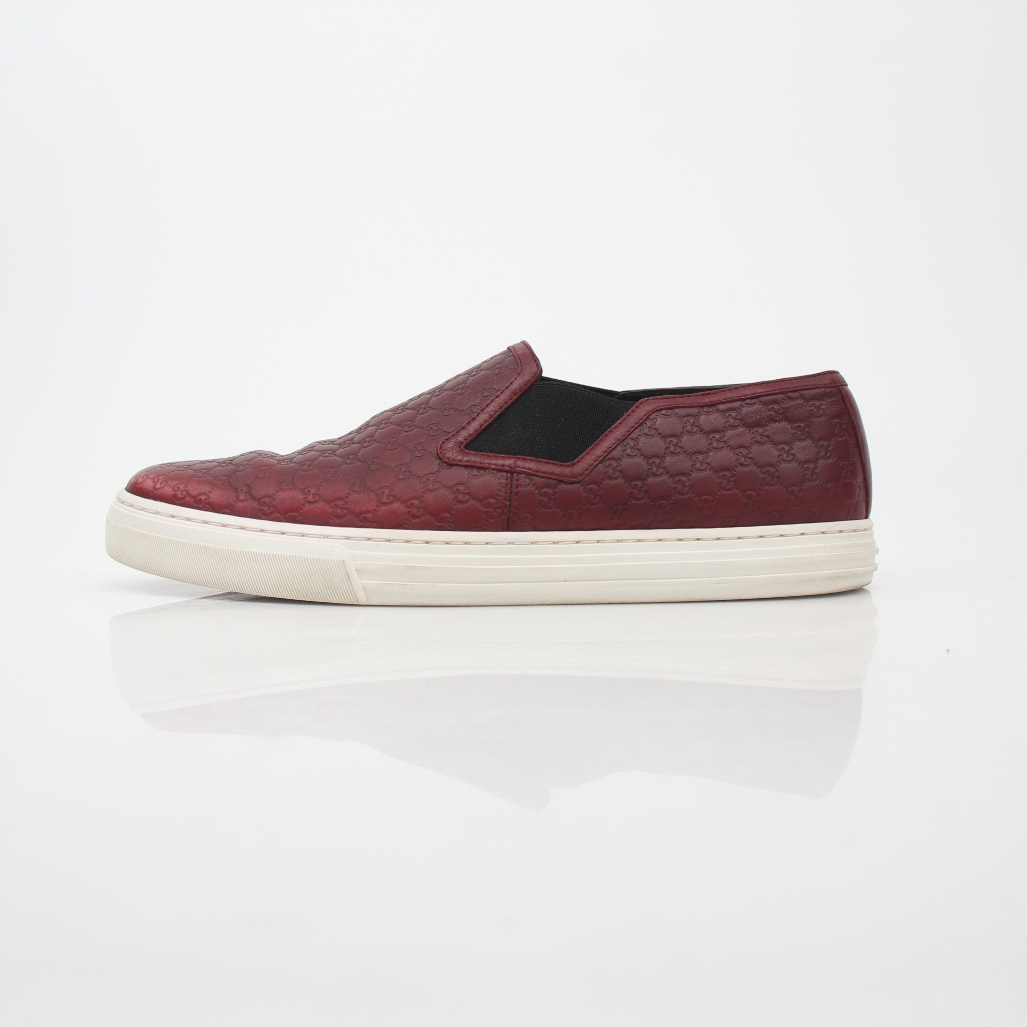 Gucci Burgundy Dublin Microguccissima Leather Slip-On Sneakers