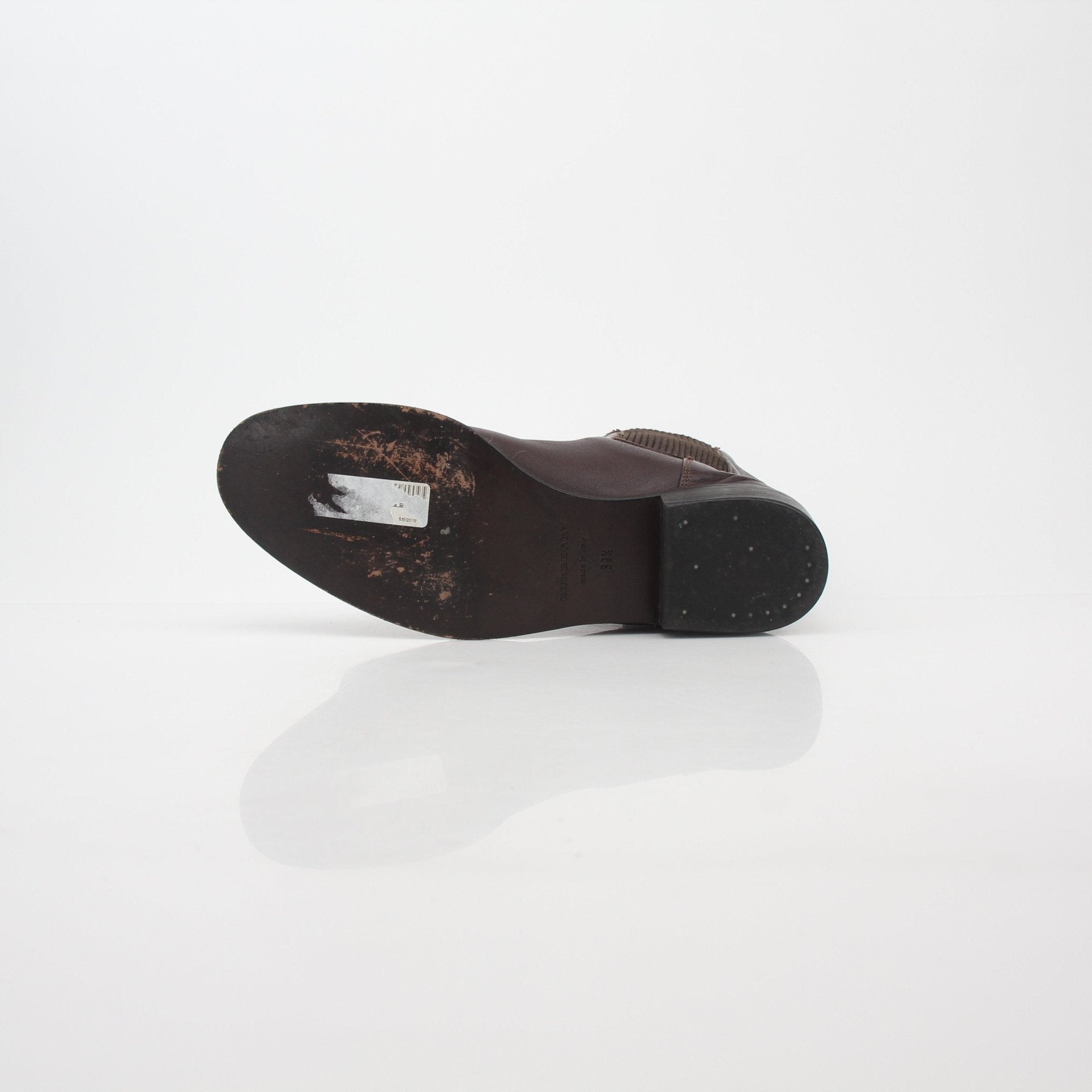 Gold & Beyond dark brown leather Chelsea boots with elastic side panels and sleek design, stylish shoes for men.