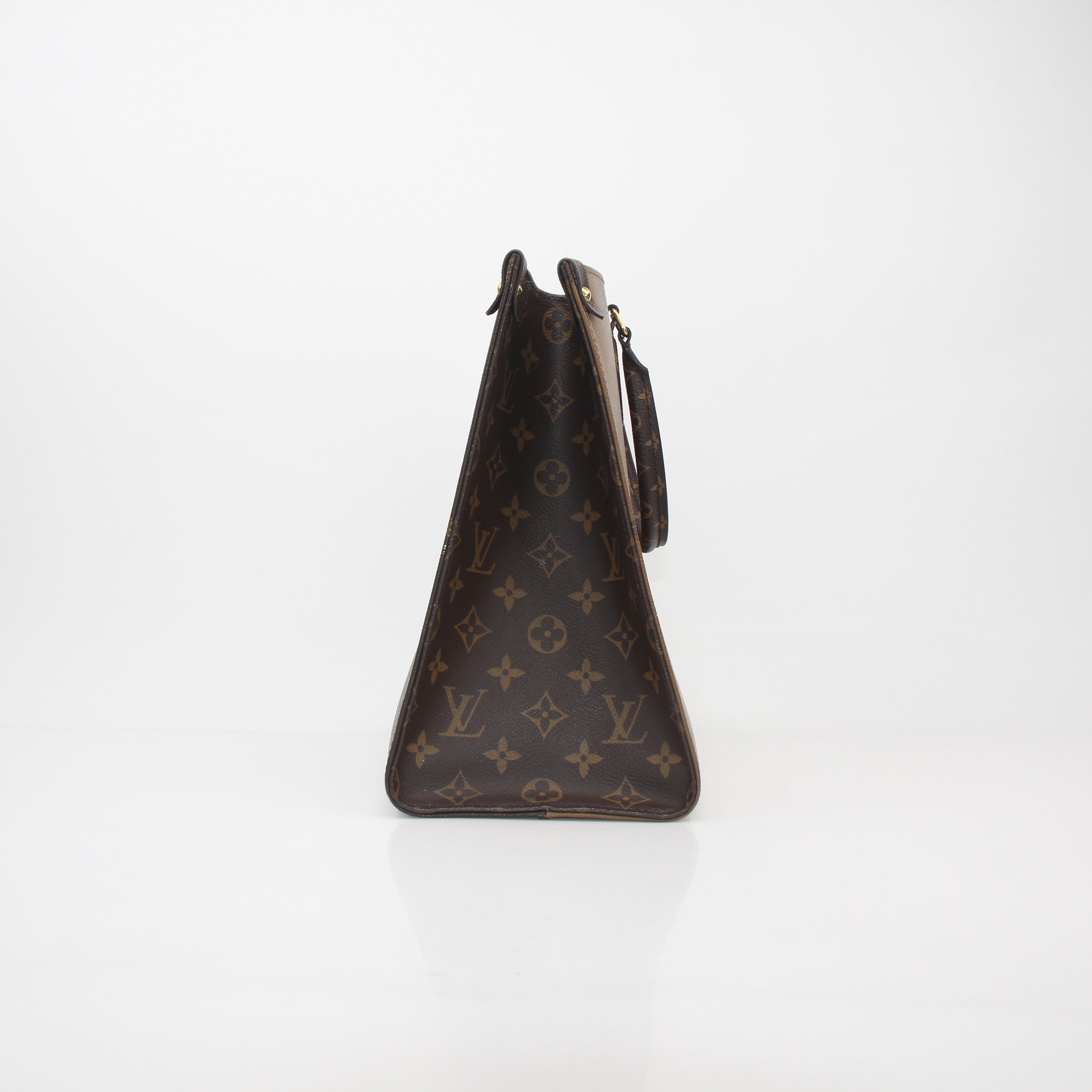 Louis Vuitton Giant Monogram Reverse OnTheGo MM Tote Bag