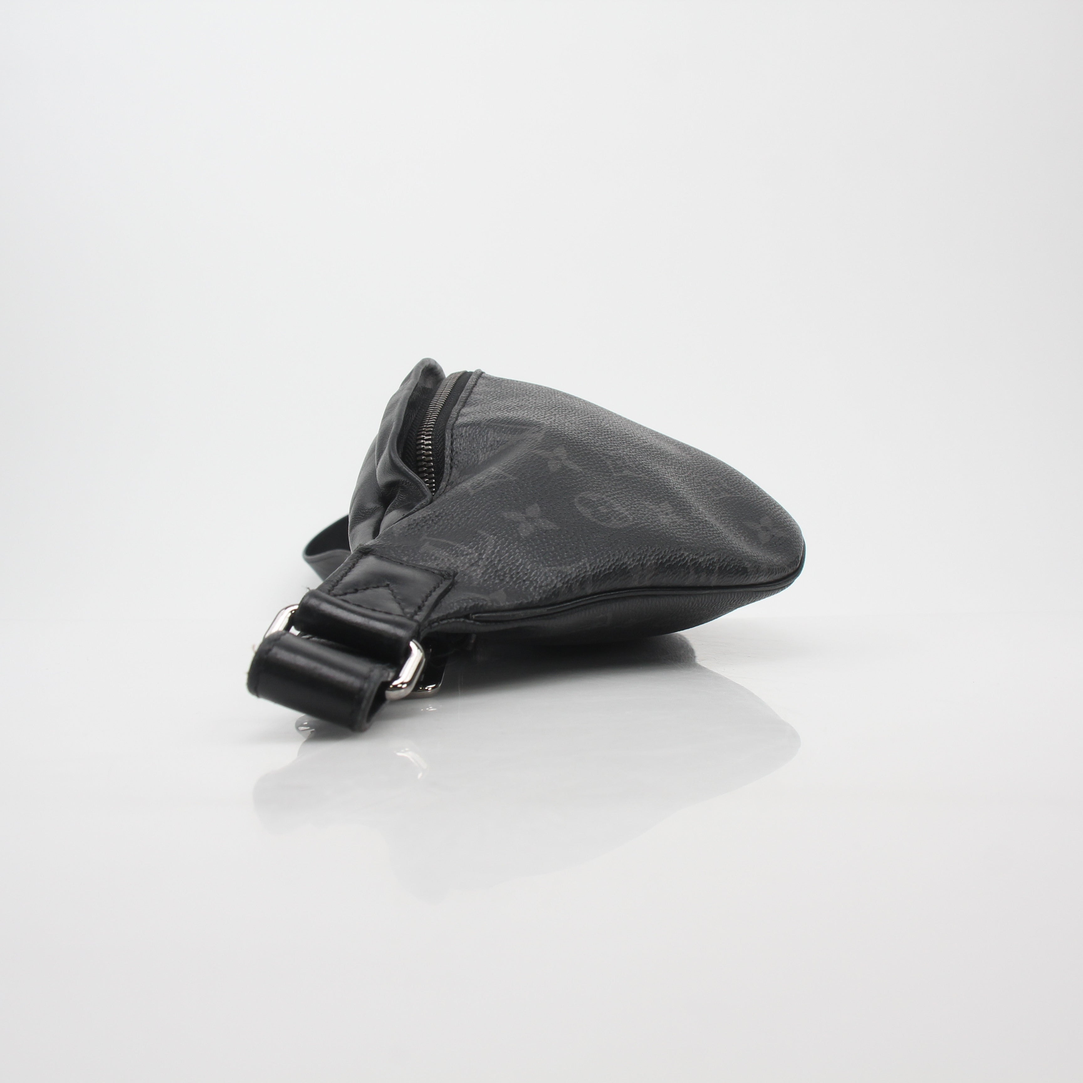 Louis Vuitton Black Monogram Eclipse Discovery Bum Bag PM