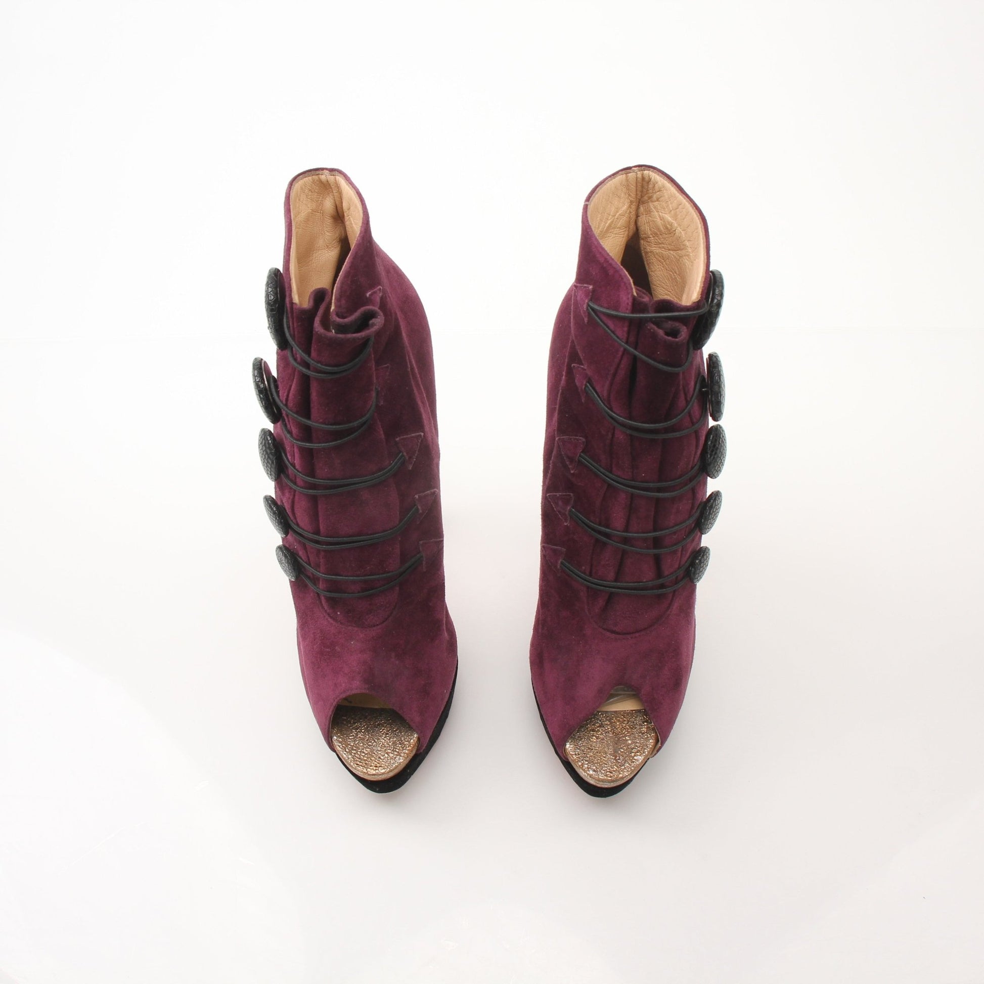 Christian Louboutin Lady Booton 140 ankle boots for women, featuring sleek design and signature red sole detail.