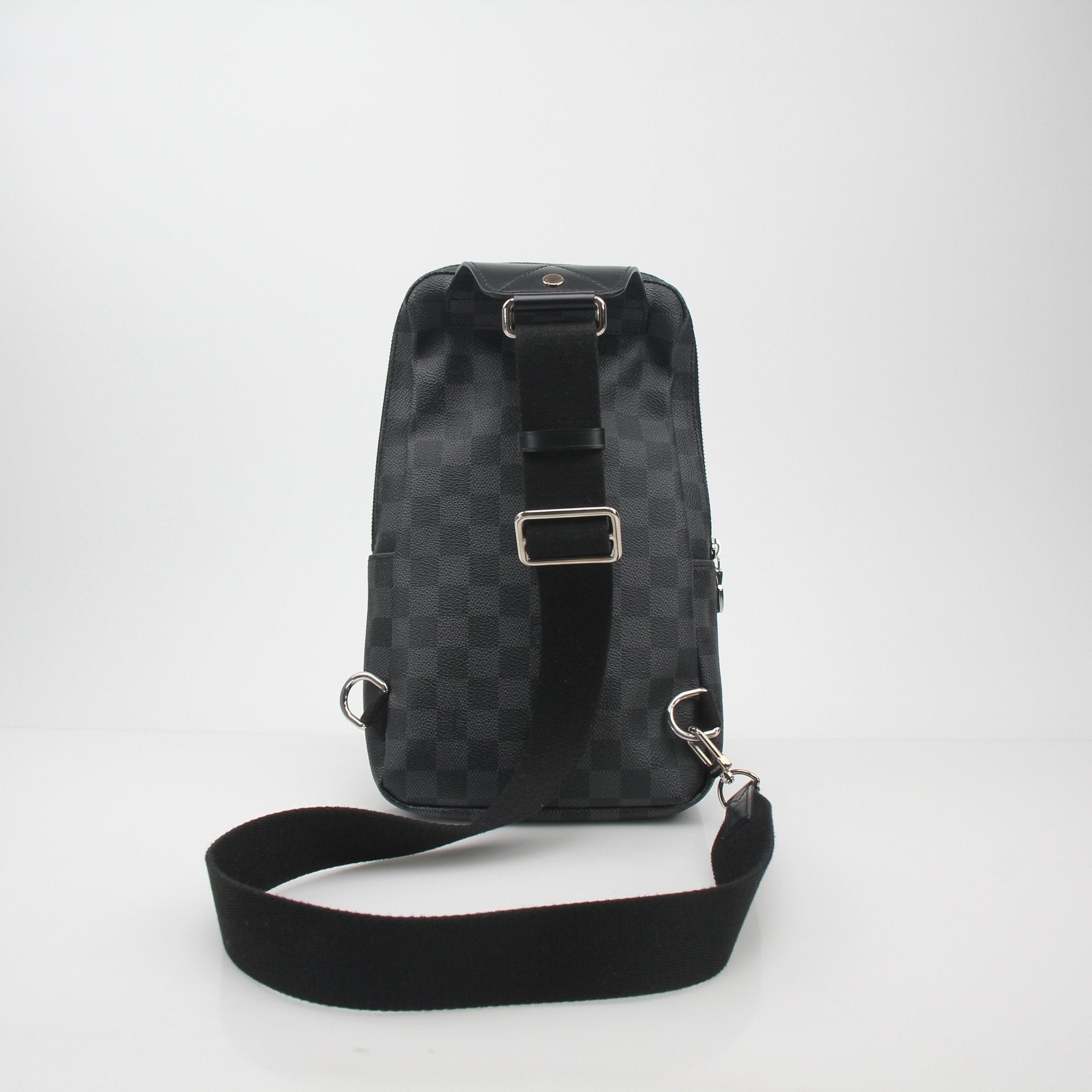 Louis Vuitton Damier Graphite Avenue Sling Bag handbag with adjustable strap and signature checkerboard pattern.