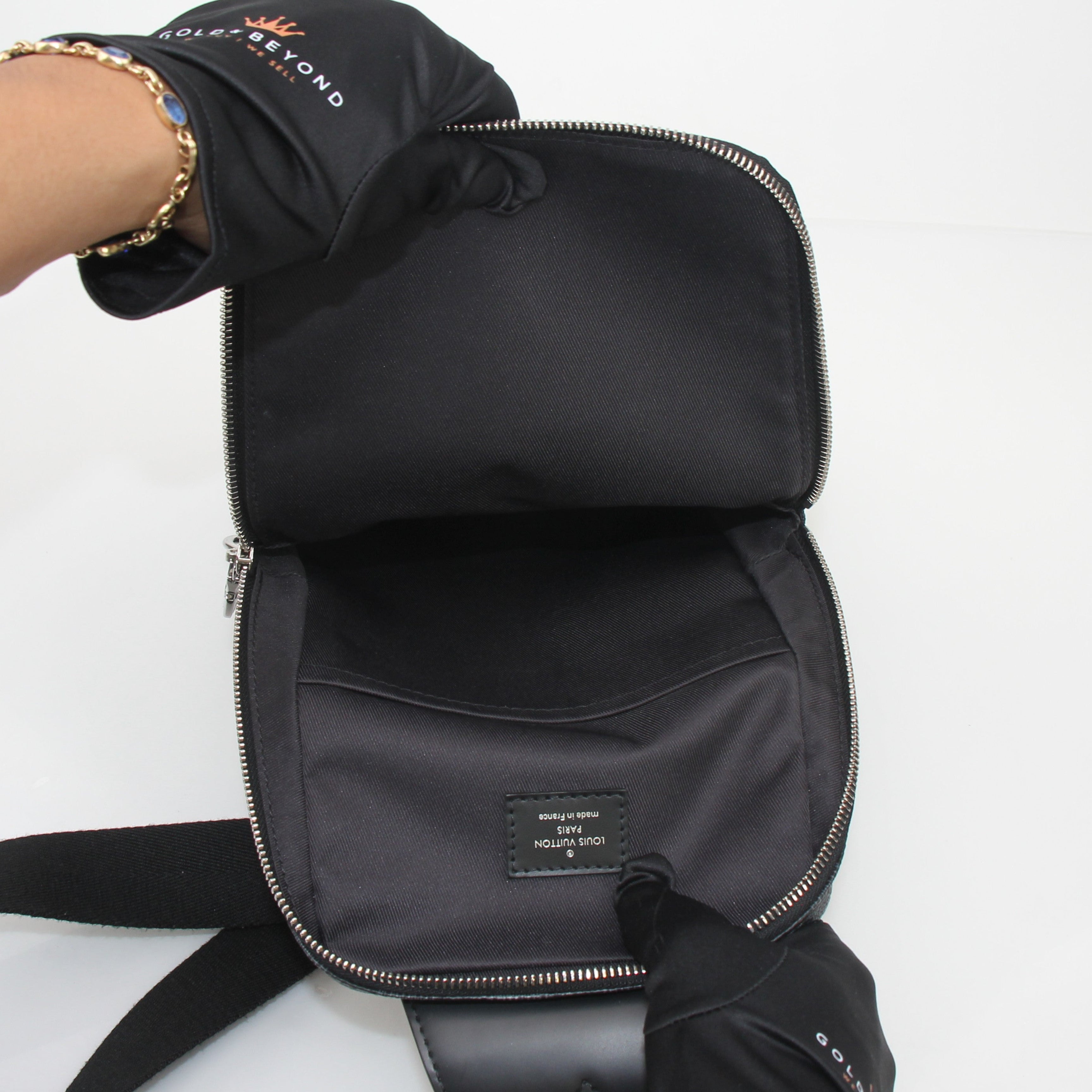 Louis Vuitton Damier Graphite Avenue Sling Bag