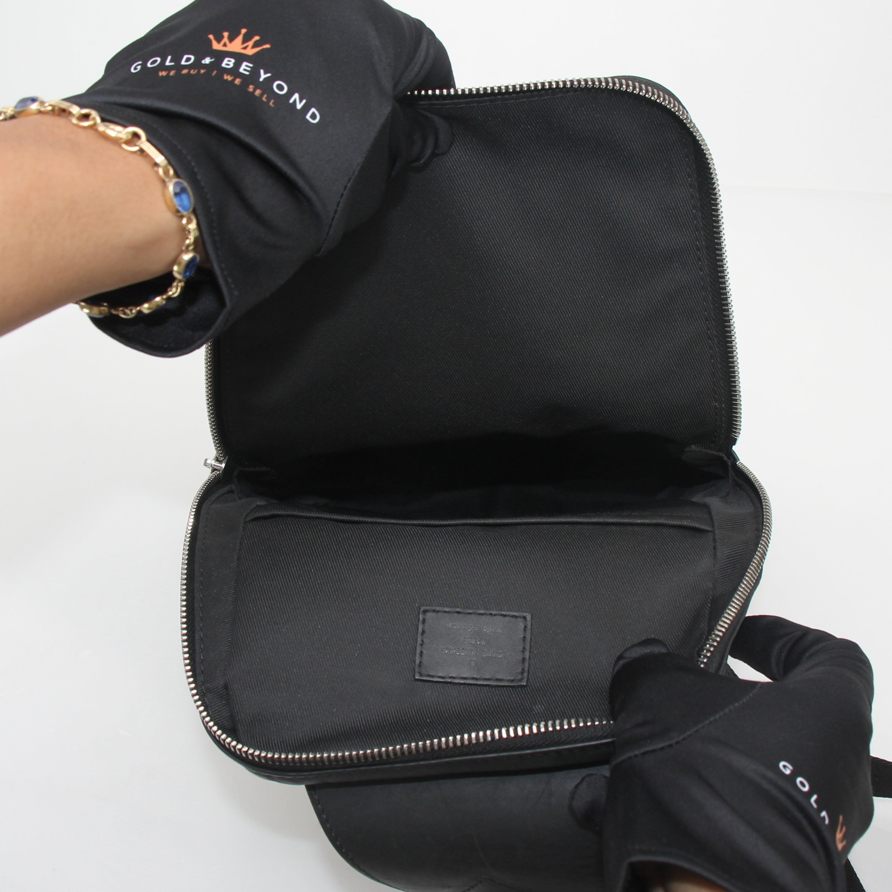 Louis Vuitton Damier Graphite Avenue Sling Bag