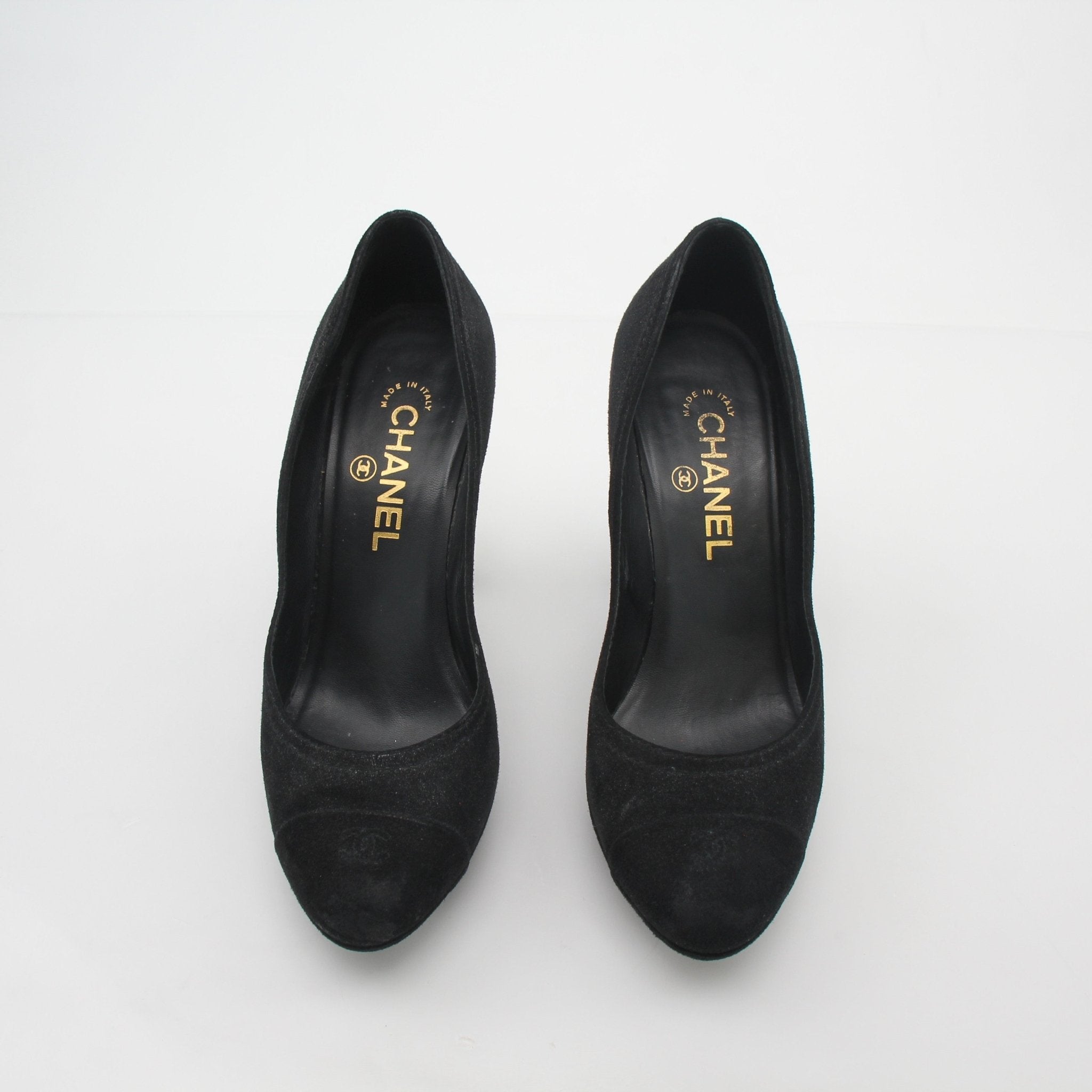 Gold & Beyond Chanel black suede round-toe platform heels with a sleek design and sturdy heels.