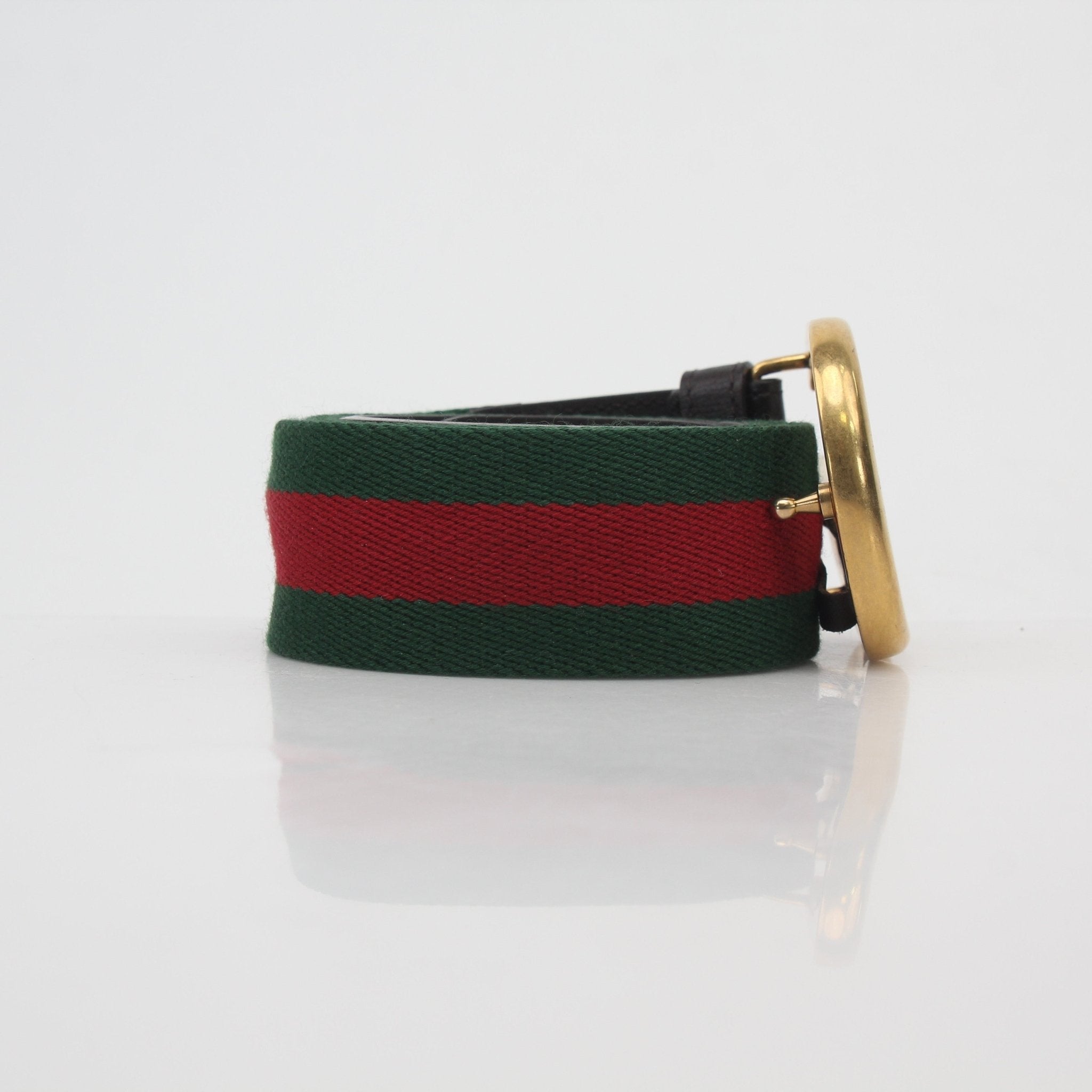 Gucci green and red Web GG Marmont belt, luxury accessories with signature branding and stylish design.