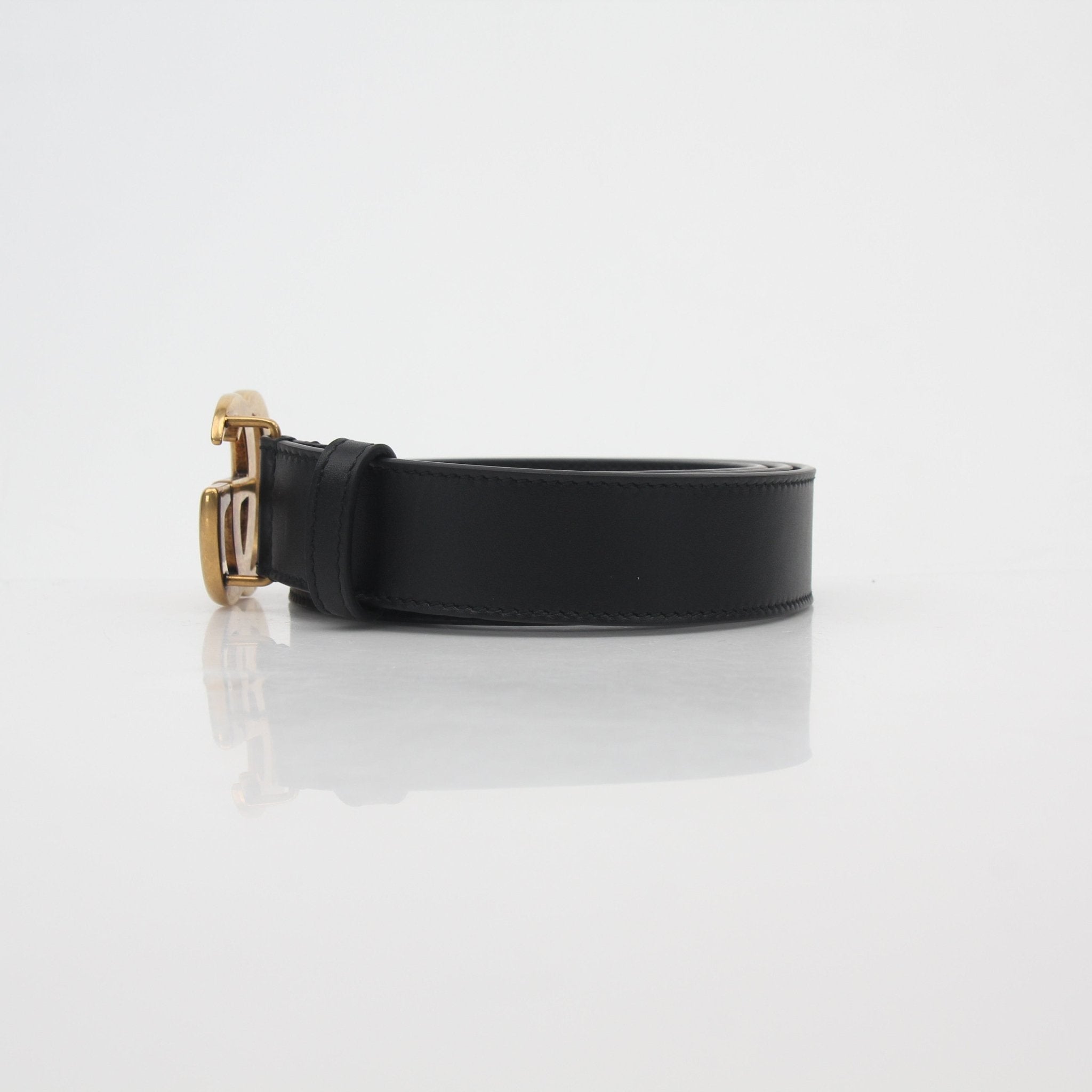 Gucci green and red Interlocking G Web belt with gold-tone buckle, stylish accessory with signature design and woven fabric strap.