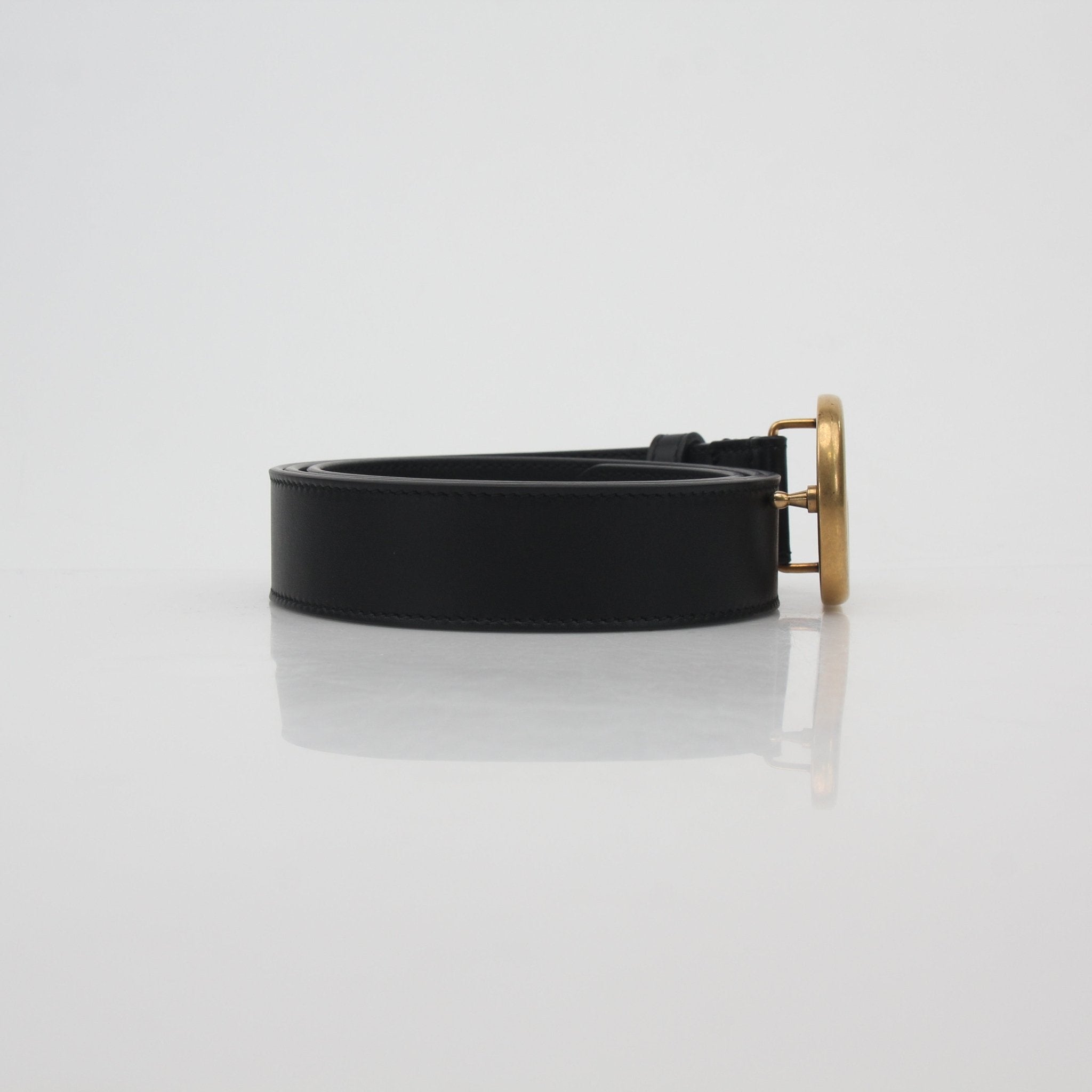 Gucci green and red interlocking G web belt with gold-tone buckle, stylish accessories for men and women.