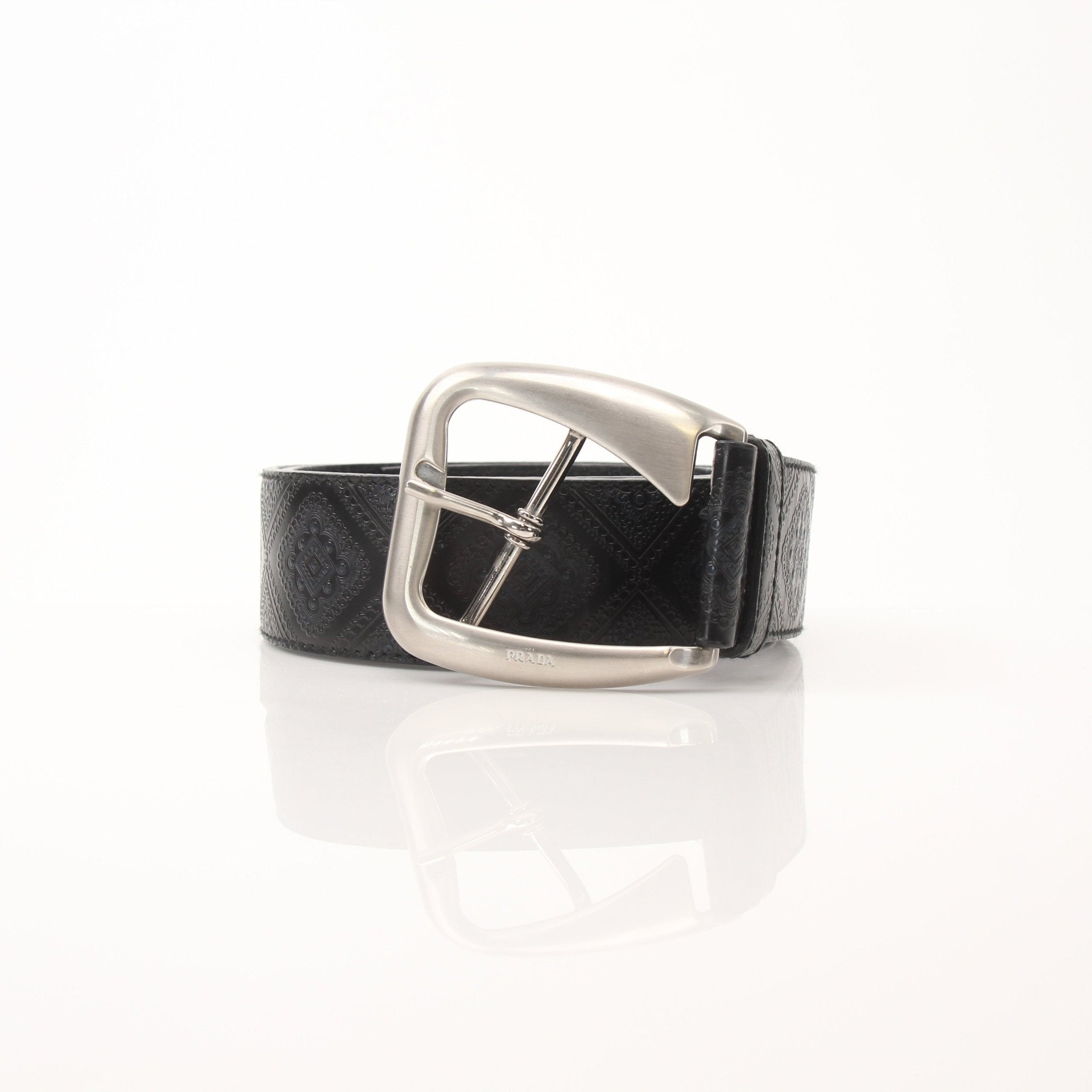 Black Prada Saffiano leather belt with gold buckle, stylish accessory featuring textured leather and sleek design.