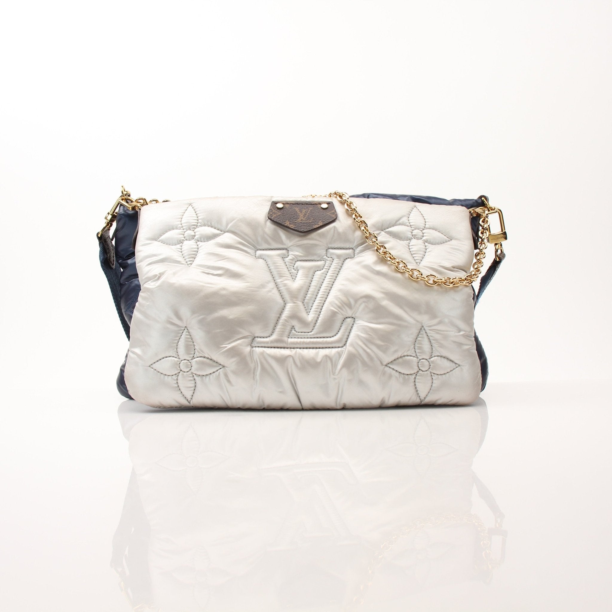 Louis Vuitton Multi-Pochette Accessoires Maxi Pillow Shoulder Bag with gold hardware, featuring multiple compartments and a padded pillow design.
