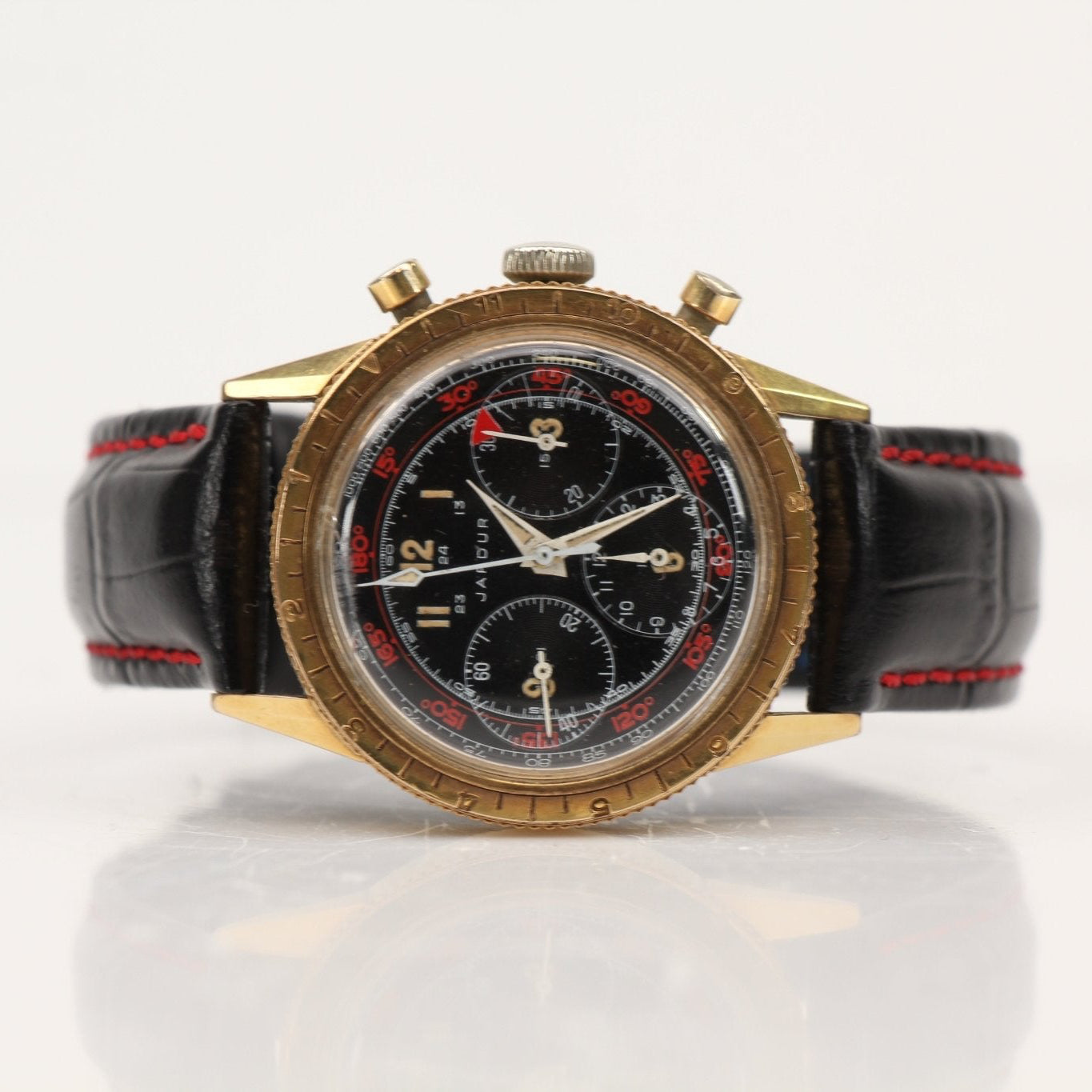 Gold & Beyond Jardur WW2 Chronograph watch with black dial, stainless steel case, and vintage military-inspired design.