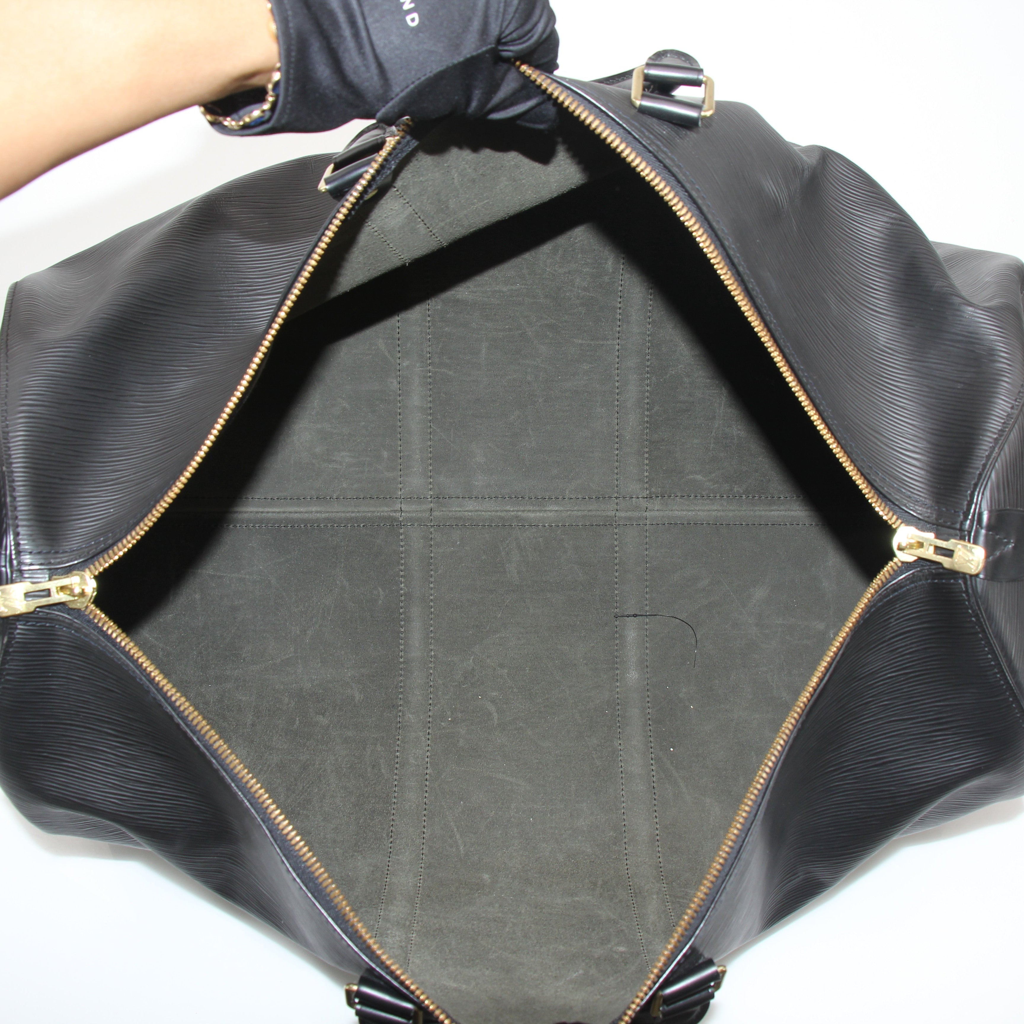 Louis Vuitton Keepall Bandoulière Epi Leather Travel Bag