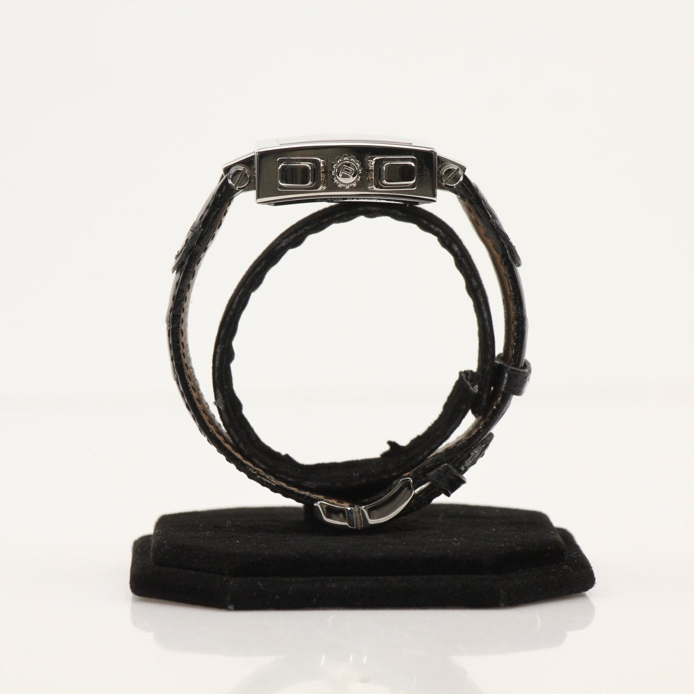 Gold & Beyond Roberge Genève Pégase chronograph watch with stainless steel bracelet and black dial showing multiple subdials.