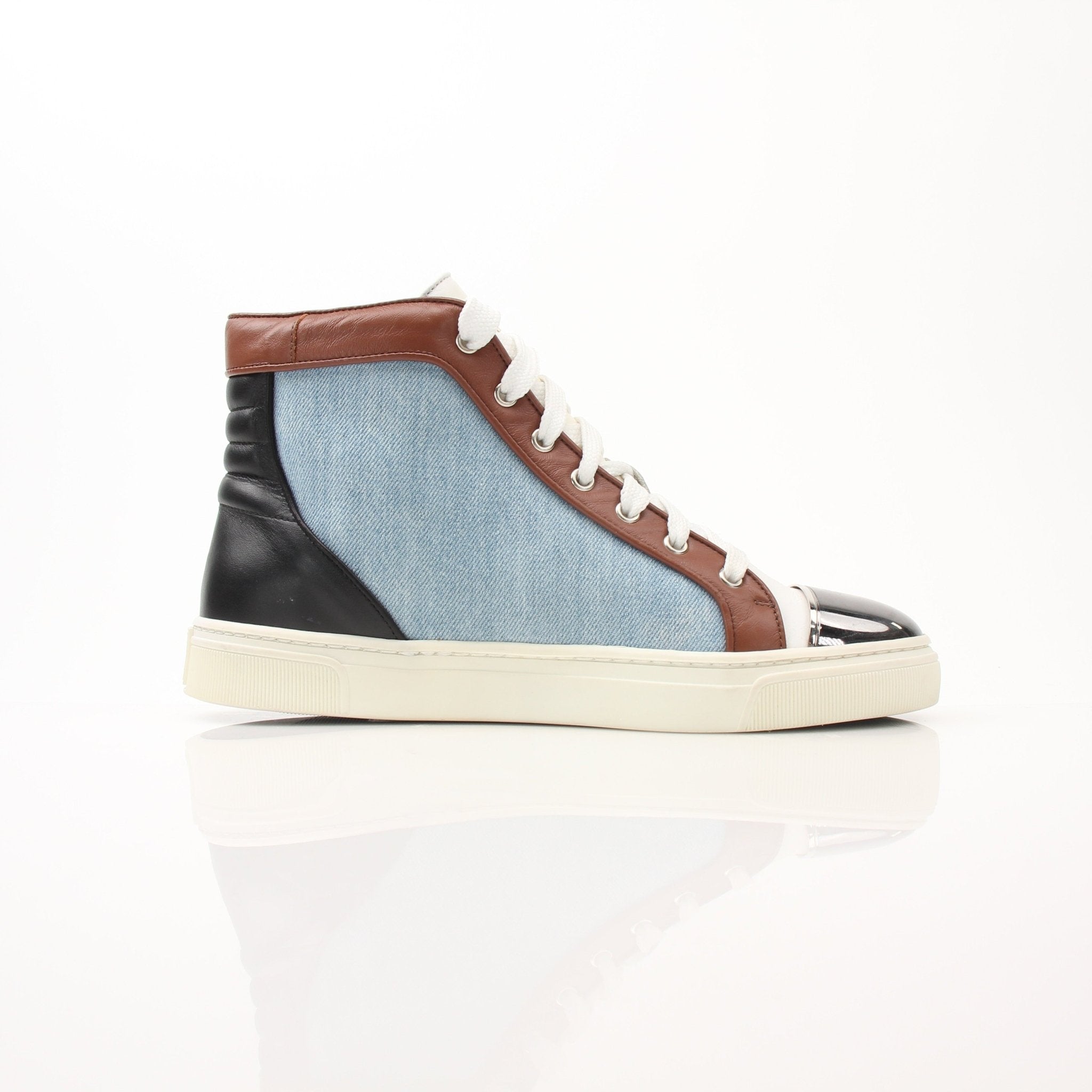 Gold & Beyond Louis Leeman men's colorblock pattern sneakers showing a stylish design with vibrant color sections and white soles.